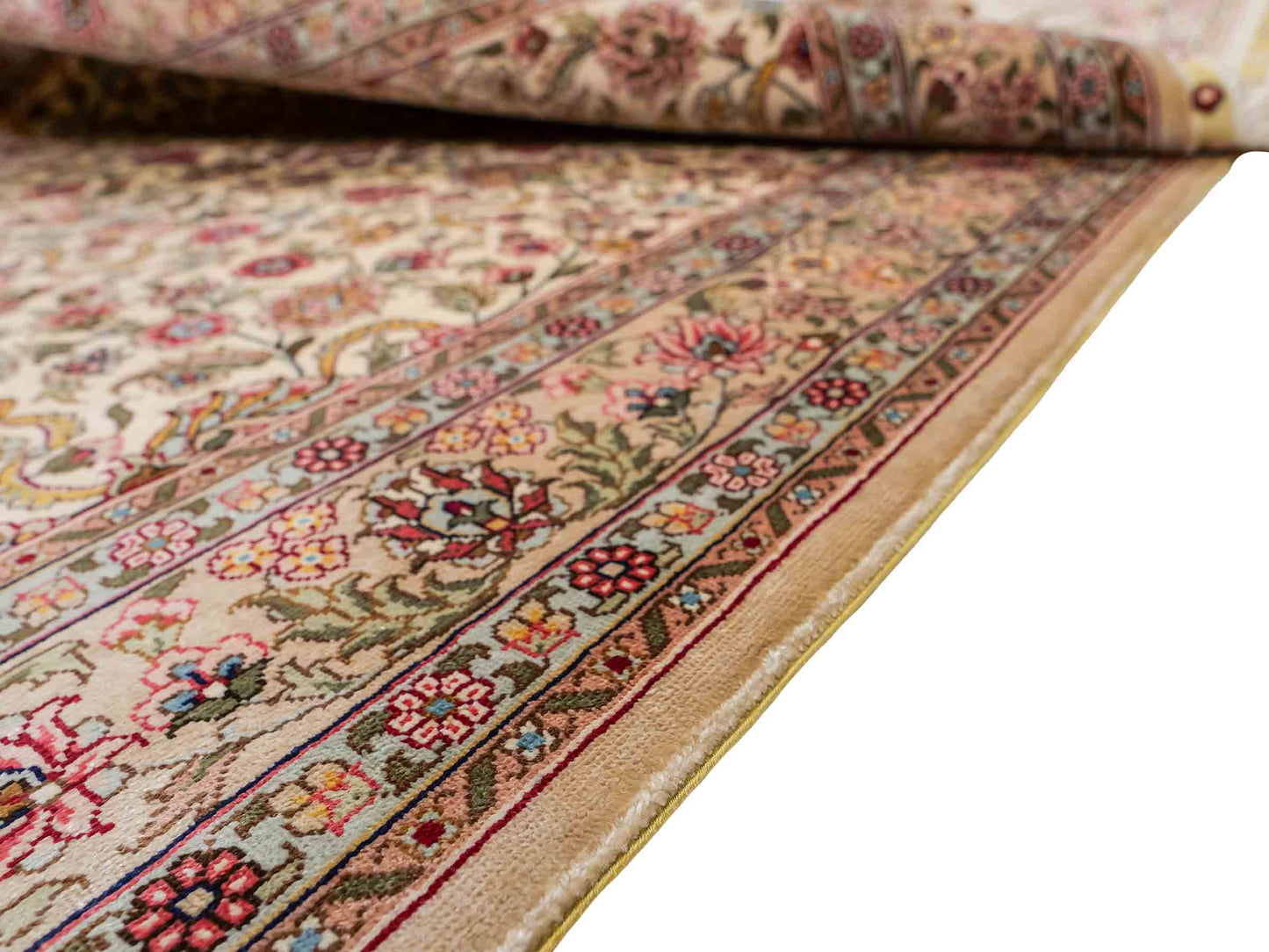 Sehr feiner, handgeknüpfter Khademi Orientteppich mit Hereke Design aus reiner Seide, beige, creme, weiß. 125x79 cm. Vertrieb durch Jupiter Intl.