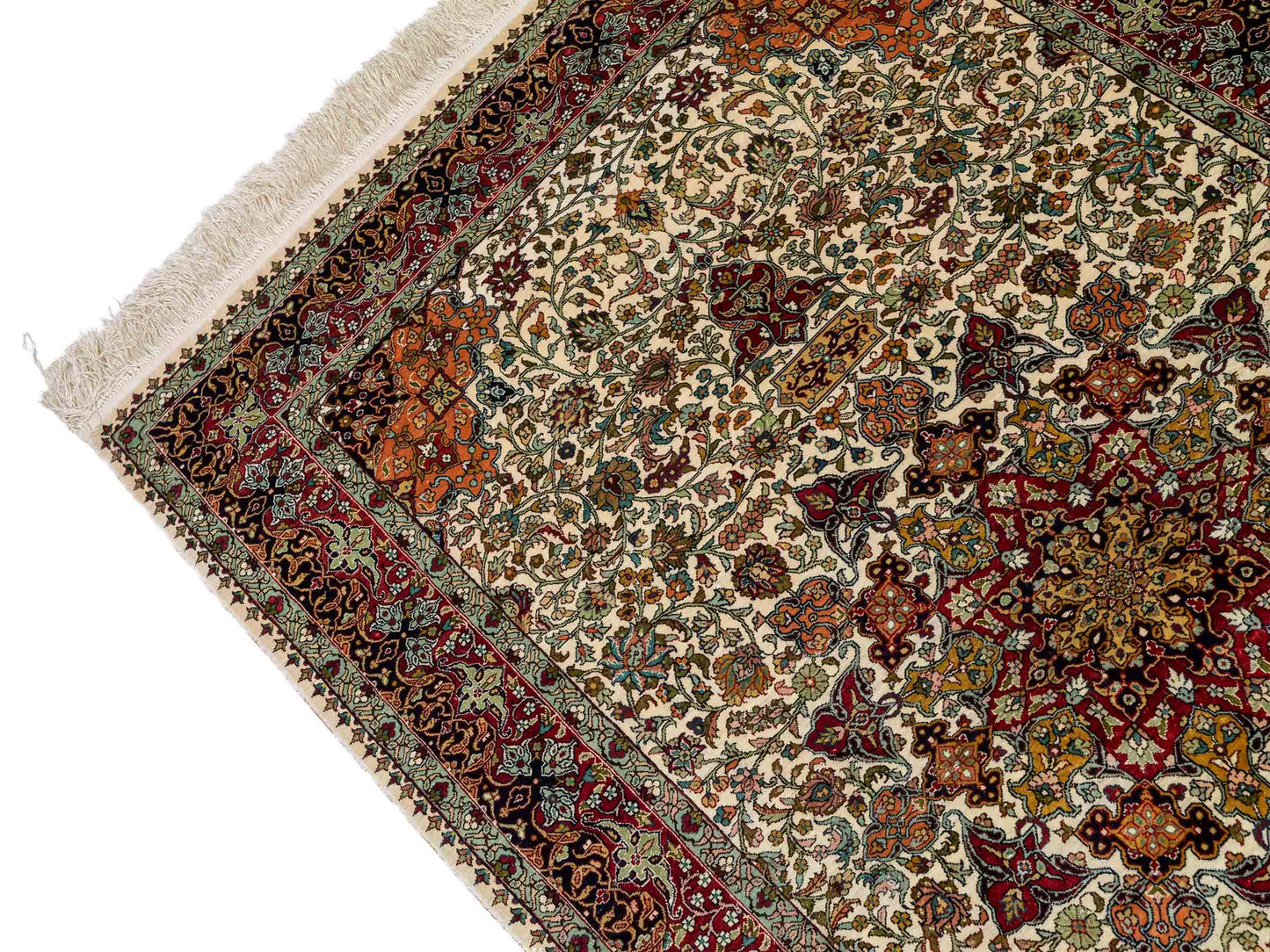 Sehr feiner, handgeknüpfter Hereke Orientteppich von Khademi aus Seide, creme. 154x93 cm. Verkauf durch Jupiter Intl.