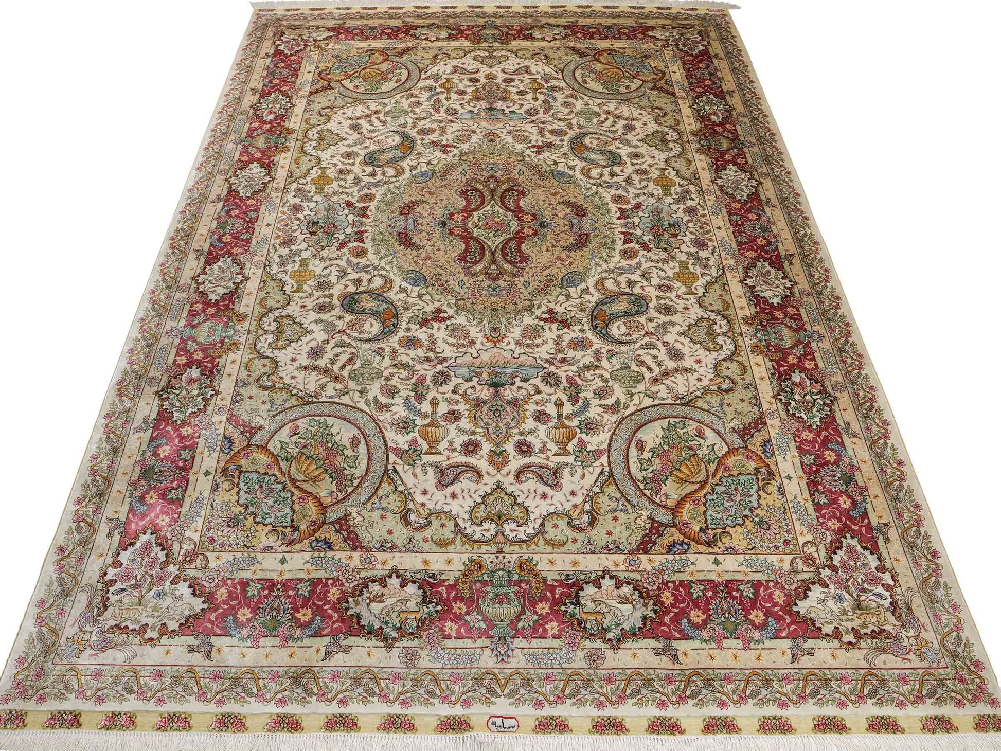 Sehr feiner, handgeknüpfter Khademi Orientteppich mit Hereke Design aus reiner Seide, creme, rosa, weiß. 278x189 cm. Vertrieb durch Jupiter Intl.