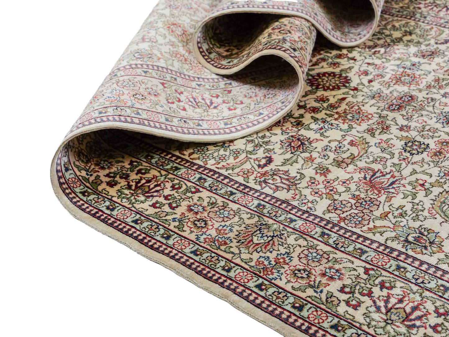 Sehr feiner, handgeknüpfter Khademi Orientteppich Läufer mit Hereke Design aus purer Seide, creme, weiß, beige. 304x76 cm. Vertrieb durch Jupiter Intl.