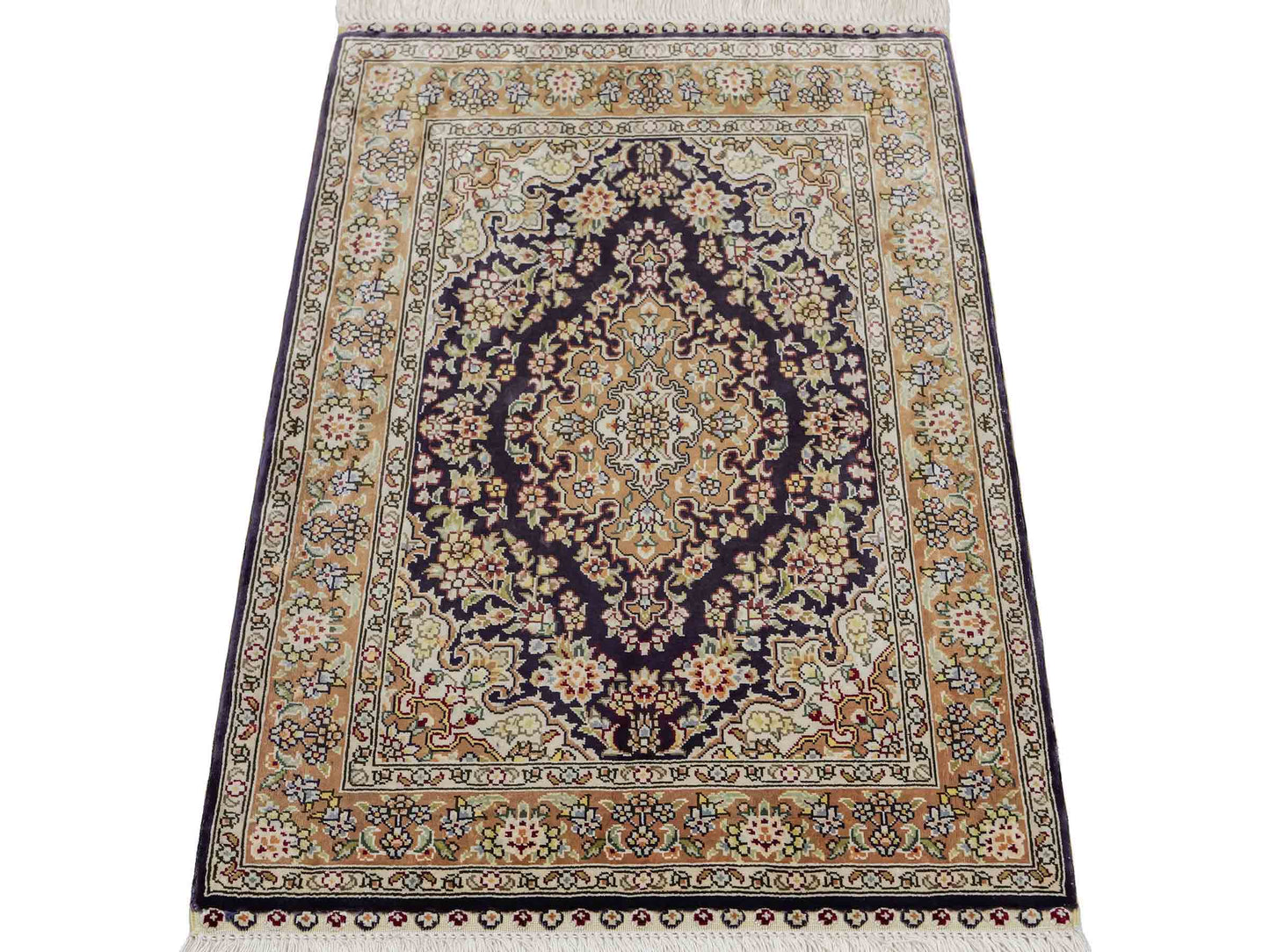 Sehr feiner, handgeknüpfter Khademi Orientteppich mit Hereke Design aus reiner Seide, blau, beige. 61x47 cm. Vertrieb durch Jupiter Intl.