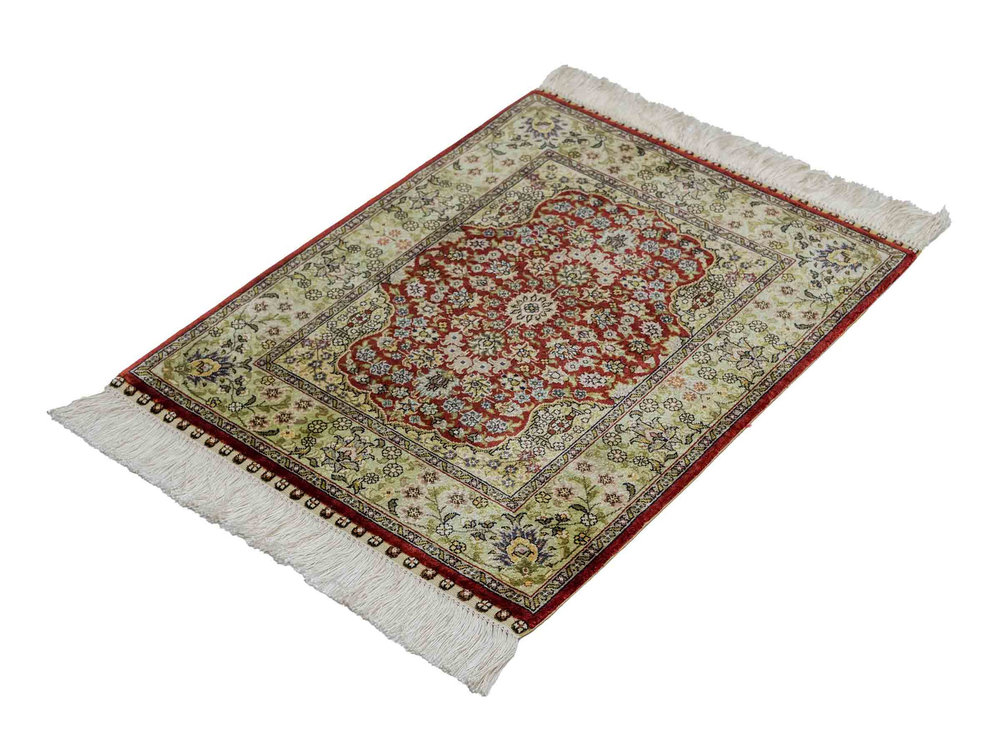 Sehr feiner, handgeknüpfter Khademi Orientteppich mit Hereke Design aus reiner Seide, rot, grün. 62x47 cm. Vertrieb durch Jupiter Intl.