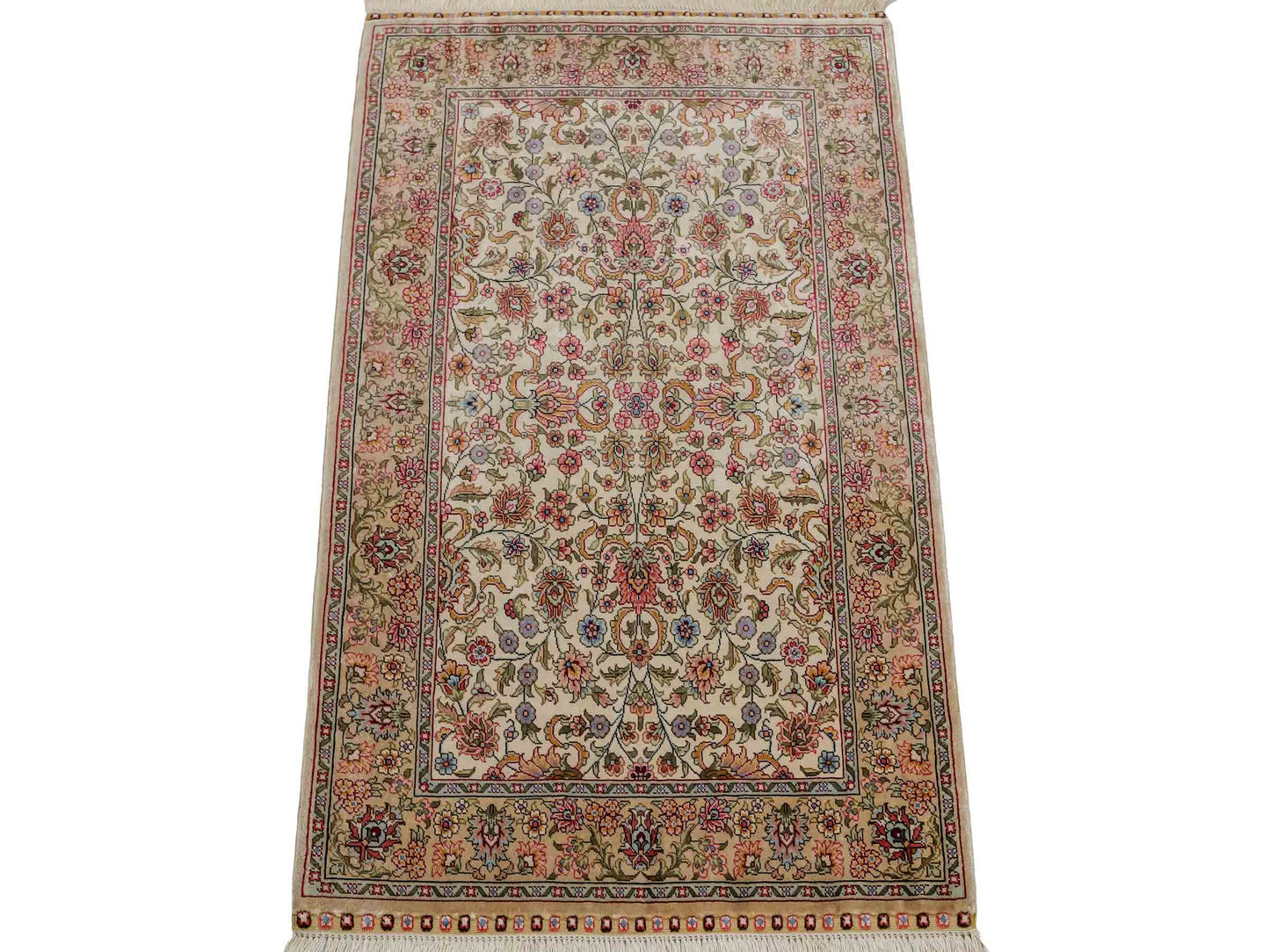 Sehr feiner, handgeknüpfter Khademi Orientteppich mit Hereke Design aus reiner Seide, beige, creme, weiß. 92x63 cm. Vertrieb durch Jupiter Intl.
