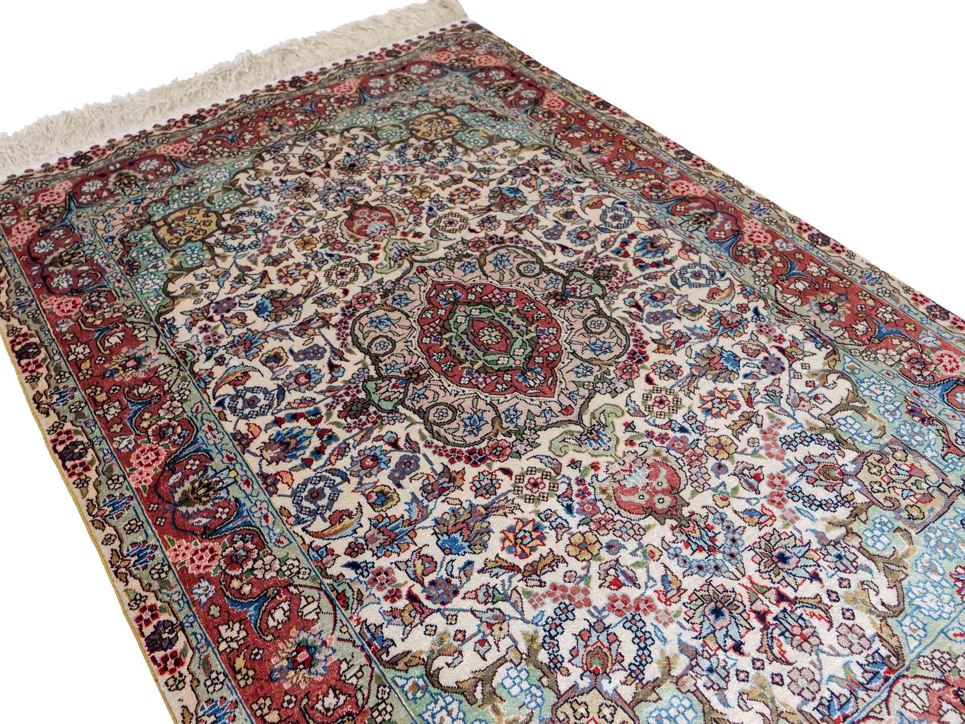 Sehr feiner, handgeknüpfter Khademi Orientteppich mit Hereke Design aus reiner Seide, creme, weiß, rosa. 93x63 cm. Verkauf durch Jupiter Intl.