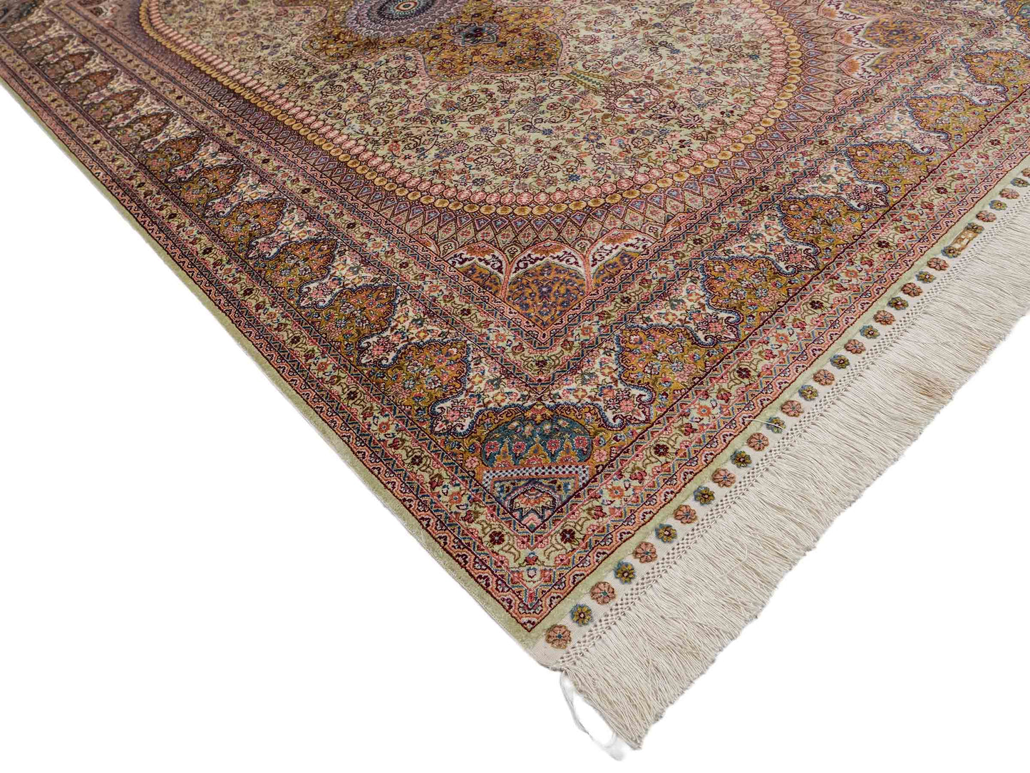 Extrem feiner, handgeknüpfter Khademi Nain Orientteppich aus Seide, gold, creme, blau. 154x94 cm. Vertrieb durch Jupiter Intl.