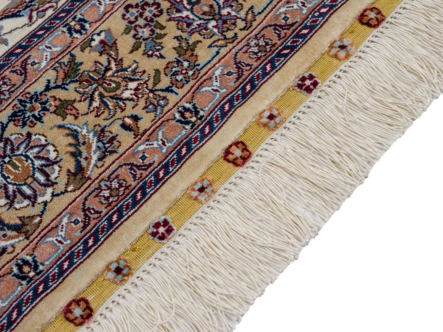 Sehr feiner, handgeknüpfter Khademi Nain Orientteppich aus Seide, weiß, creme. 154x95 cm. Vertrieb durch Jupiter Inl.