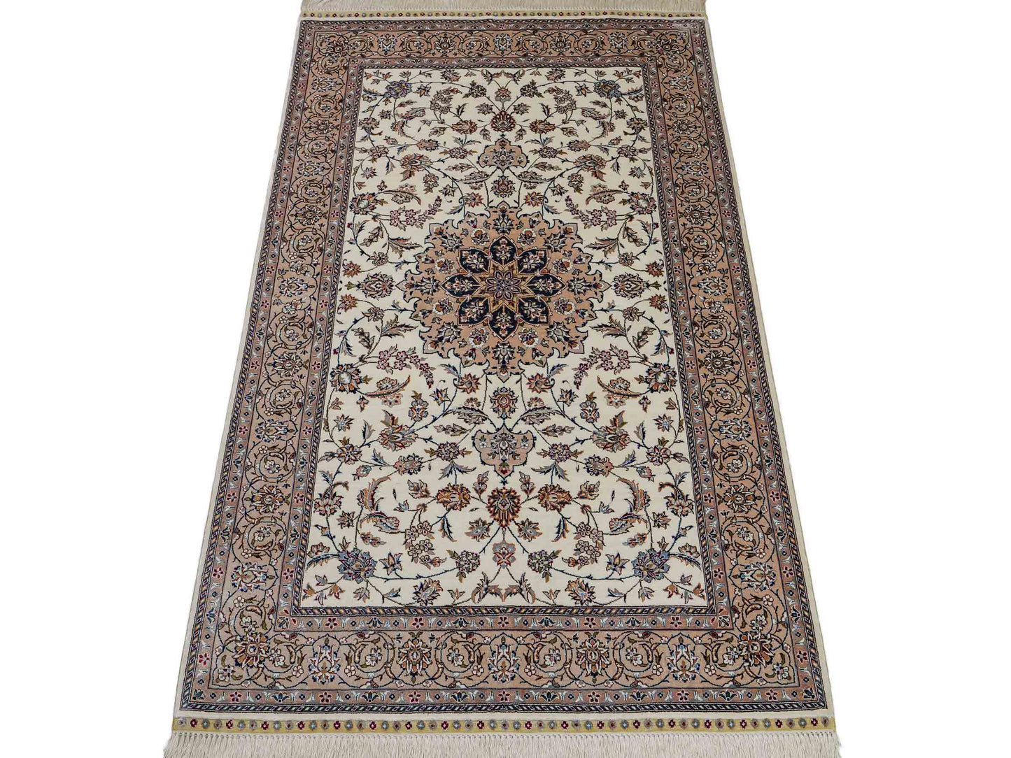Sehr feiner, handgeknüpfter Khademi Nain Orientteppich aus Seide, creme, weiß. 156x95 cm. Vertrieb durch Jupiter Intl.