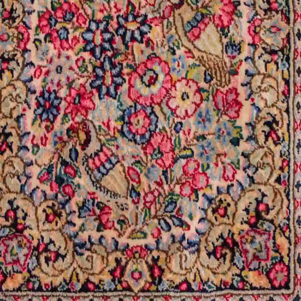 Kollektionsbild: Klassische Teppiche - Kerman Perserteppiche / Orientteppiche © Daniel Khademi, Jupiter Intl.