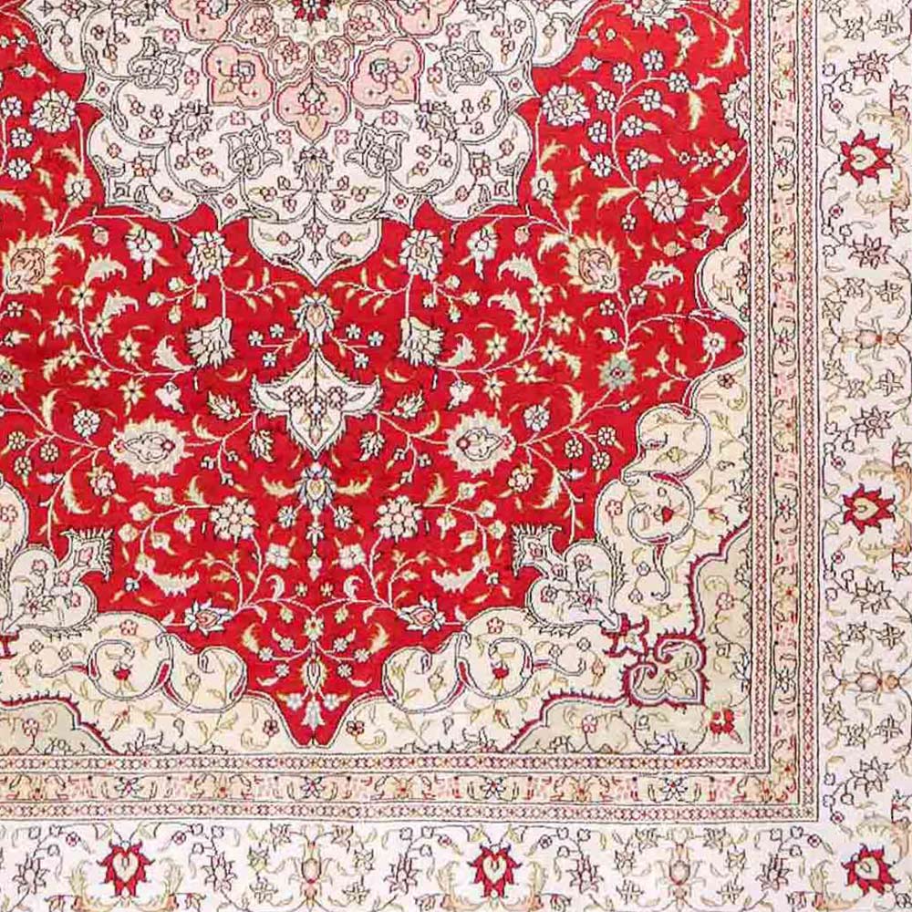 Kategoriebild: Klassische Designs - Kunstseide / Seidenteppiche © Daniel Khademi, Jupiter Intl.