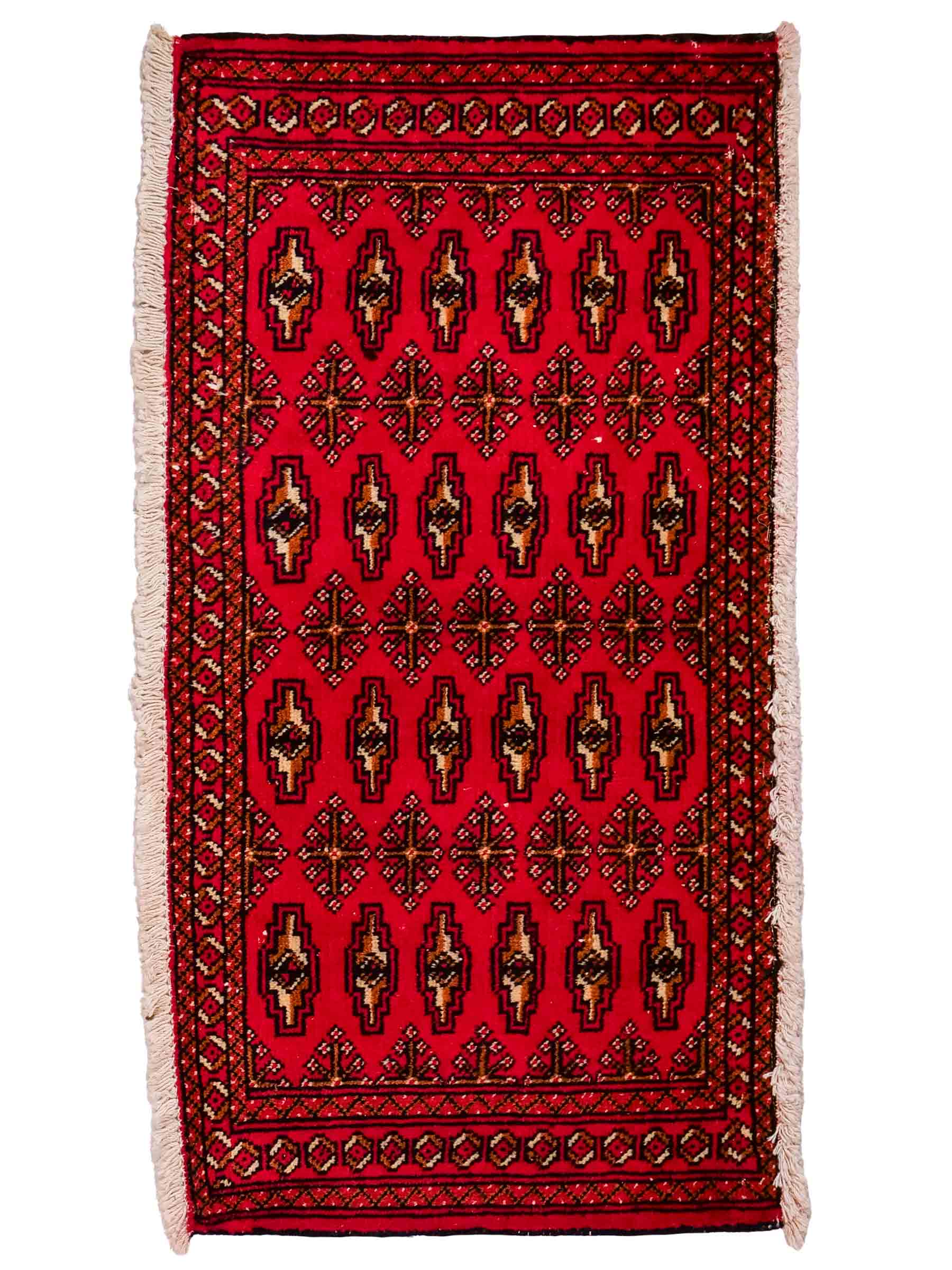 Handgeknüpfter Vintage Turkaman Nomadenteppich von Khademi aus Wolle, rot. Bukhara Allover-Design. Von Hand geknüpft in Iran. Größe: 103 cm x 51 cm. Teppichnummer: DB3-1029. Verkauf durch Jupiter Intl.