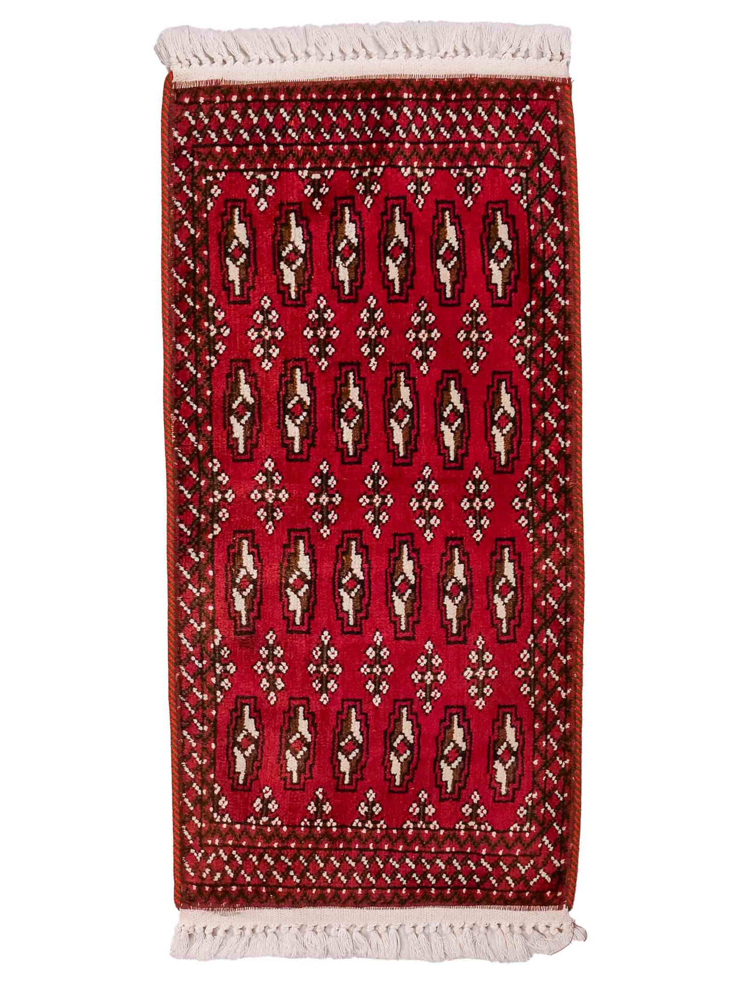 Handgeknüpfter Vintage Turkaman Nomadenteppich von Khademi aus Wolle, rot. Bukhara Allover-Design. Von Hand geknüpft in Iran. Größe: 97 cm x 48 cm. Teppichnummer: DB3-1006. Verkauf durch Jupiter Intl.