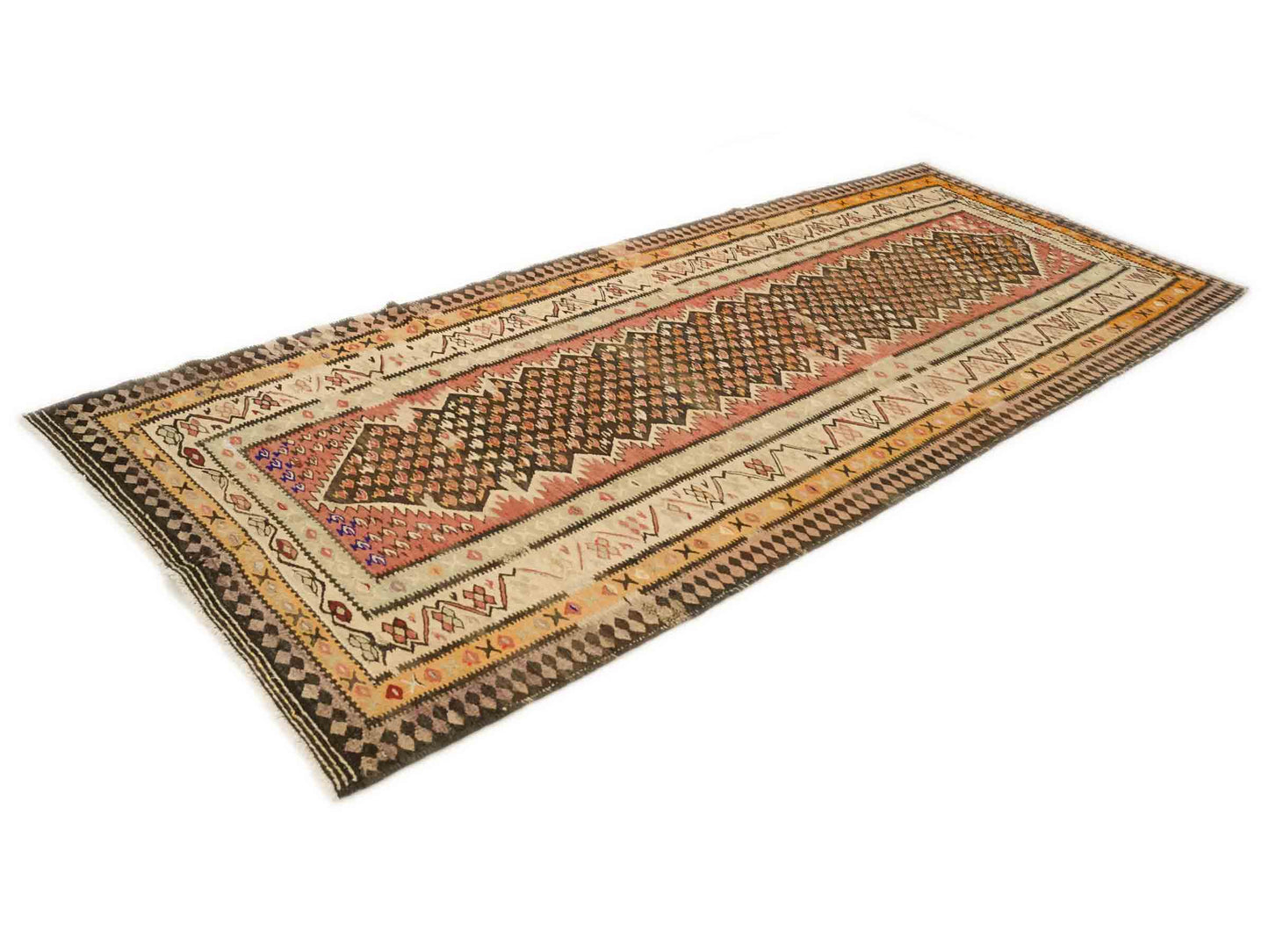 Semi-antiker, handgewebter Kelim Senneh Läufer-Nomadenteppich von Khademi aus Wolle, Erdtöne, persisch. Geometrischer Kelim mit Allovcer-Motiv. Von Hand gewebt in Iran. Größe: 144 cm x 103 cm. Teppichnummer: DB3-1314. Verkauf durch Jupiter Intl.
