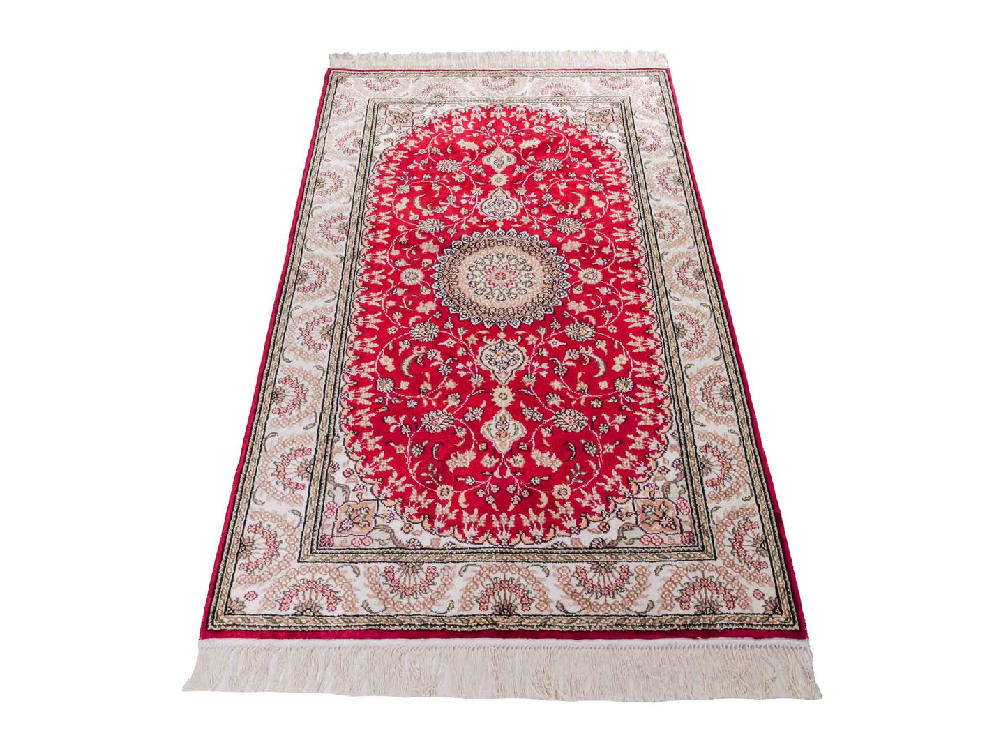 Handgeknüpfter Art Nain Seidenteppich von Khademi aus Kunstseide, rot-weiß. Chinesischer Teppich mit Medaillon. Orientteppich, von Hand geknüpft in China. Größe: 153 cm x 91 cm. Teppichnummer: SB3-1108. Verkauf durch Jupiter Intl.