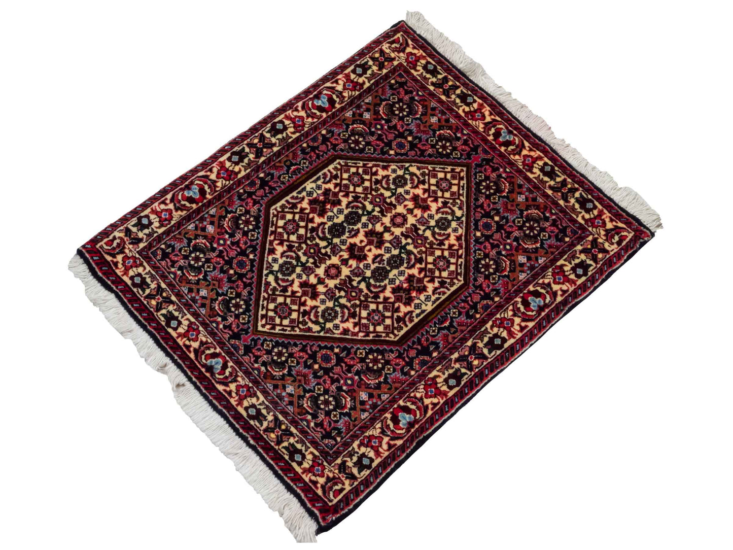 Handgeknüpfter Bidjar Sandjan Perserteppich von Khademi aus Wolle, mehrfarbig. Kurdischer Dorfteppich mit geometrischem Medaillon. Von Hand geknüpft in Iran. Größe: 60 cm x 50 cm. Teppichnummer: DB3-1051. Verkauf durch Jupiter Intl.