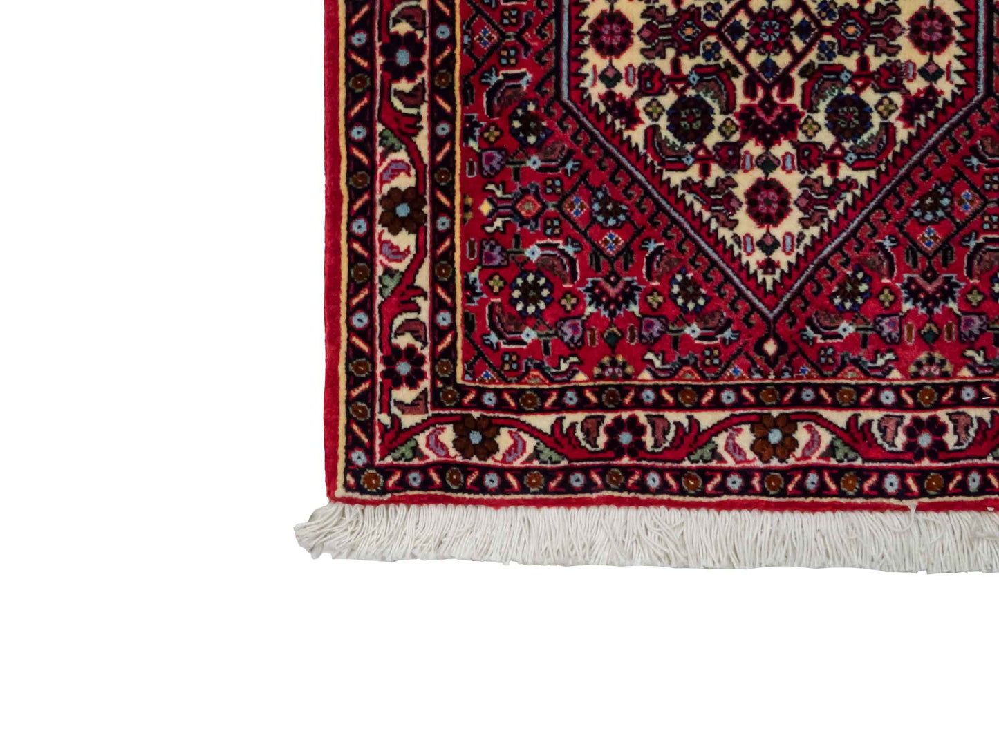 Handgeknüpfter Bidjar Sandjan Perserteppich von Khademi aus Wolle, rot. Kurdischer Dorfteppich mit geometrischem Medaillon. Von Hand geknüpft in Iran. Größe: 60 cm x 50 cm. Teppichnummer: DB3-1050. Verkauf durch Jupiter Intl.