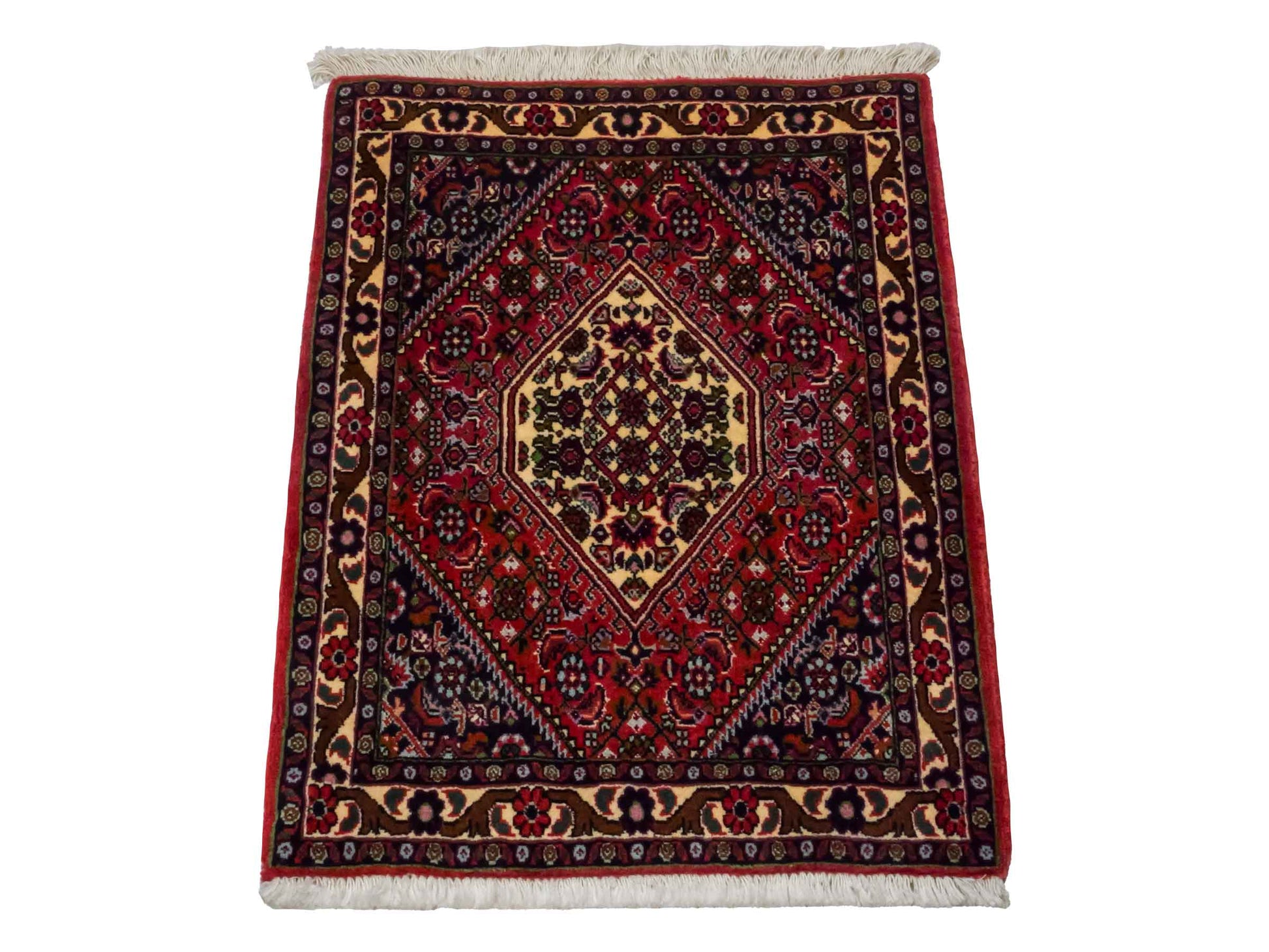 Handgeknüpfter Bidjar Sandjan Perserteppich von Khademi aus Wolle, rot. Kurdischer Dorfteppich mit geometrischem Medaillon. Von Hand geknüpft in Iran. Größe: 60 cm x 50 cm. Teppichnummer: DB3-1052. Verkauf durch Jupiter Intl.