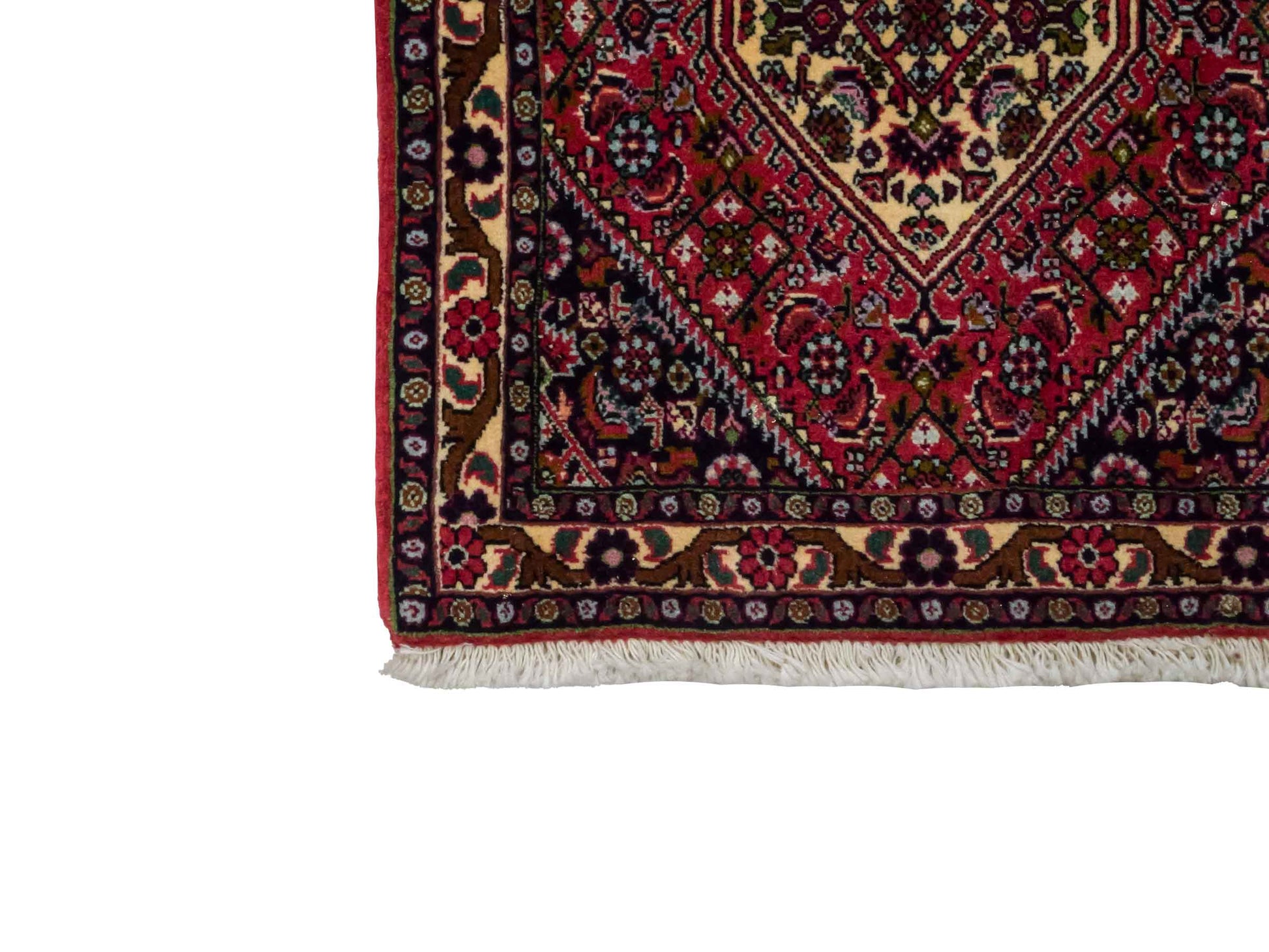 Handgeknüpfter Bidjar Sandjan Perserteppich von Khademi aus Wolle, rot. Kurdischer Dorfteppich mit geometrischem Medaillon. Von Hand geknüpft in Iran. Größe: 60 cm x 50 cm. Teppichnummer: DB3-1054. Verkauf durch Jupiter Intl.