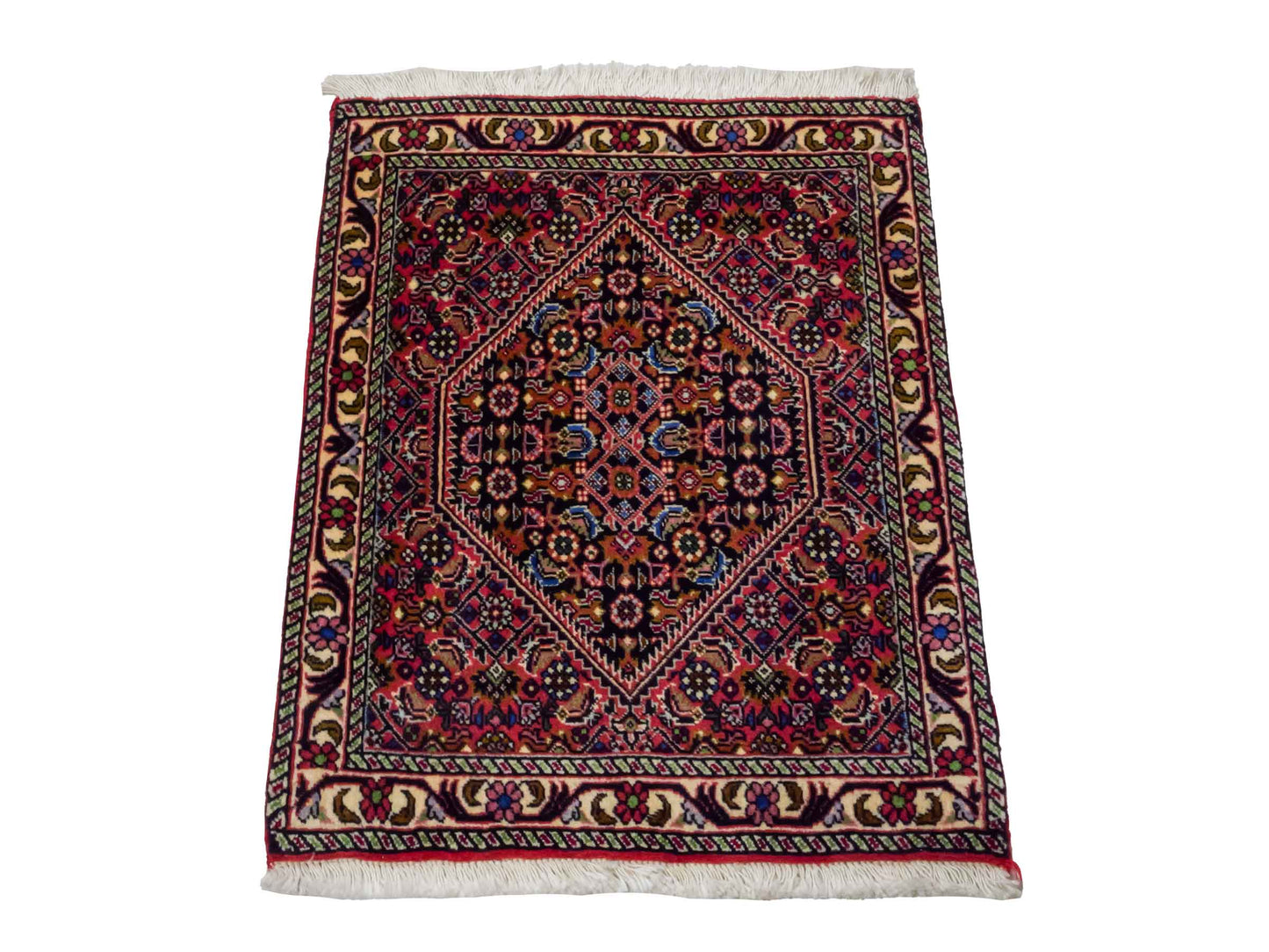 Handgeknüpfter Bidjar Sandjan Perserteppich von Khademi aus Wolle, mehrfarbig. Kurdischer Dorfteppich mit geometrischem Medaillon. Von Hand geknüpft in Iran. Größe: 60 cm x 50 cm. Teppichnummer: DB3-1055. Verkauf durch Jupiter Intl.