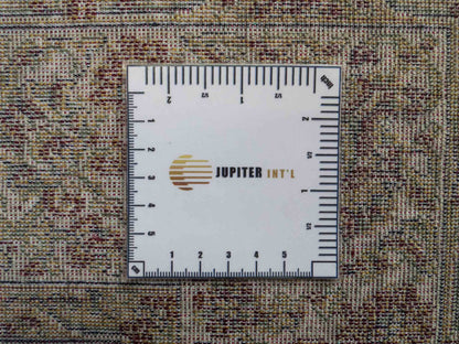 Belgischer, maschinell gefertigter Design Orientteppich aus Kunstseide, beige, creme. 140x98 cm. Verkauf durch Jupiter Intl.