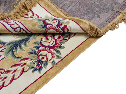 Belgischer, maschinell gefertigter Design Orientteppich aus Kunstseide, creme, weiß. 275x185 cm. Verkauf durch Jupiter Intl.