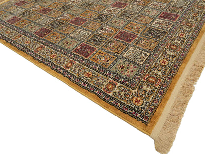 Sehr feiner, persischer, maschinell gefertigter  Orientteppich aus Kunstseide, braun, multicolor. 172x118 cm. Verkauf durch Jupiter Intl.