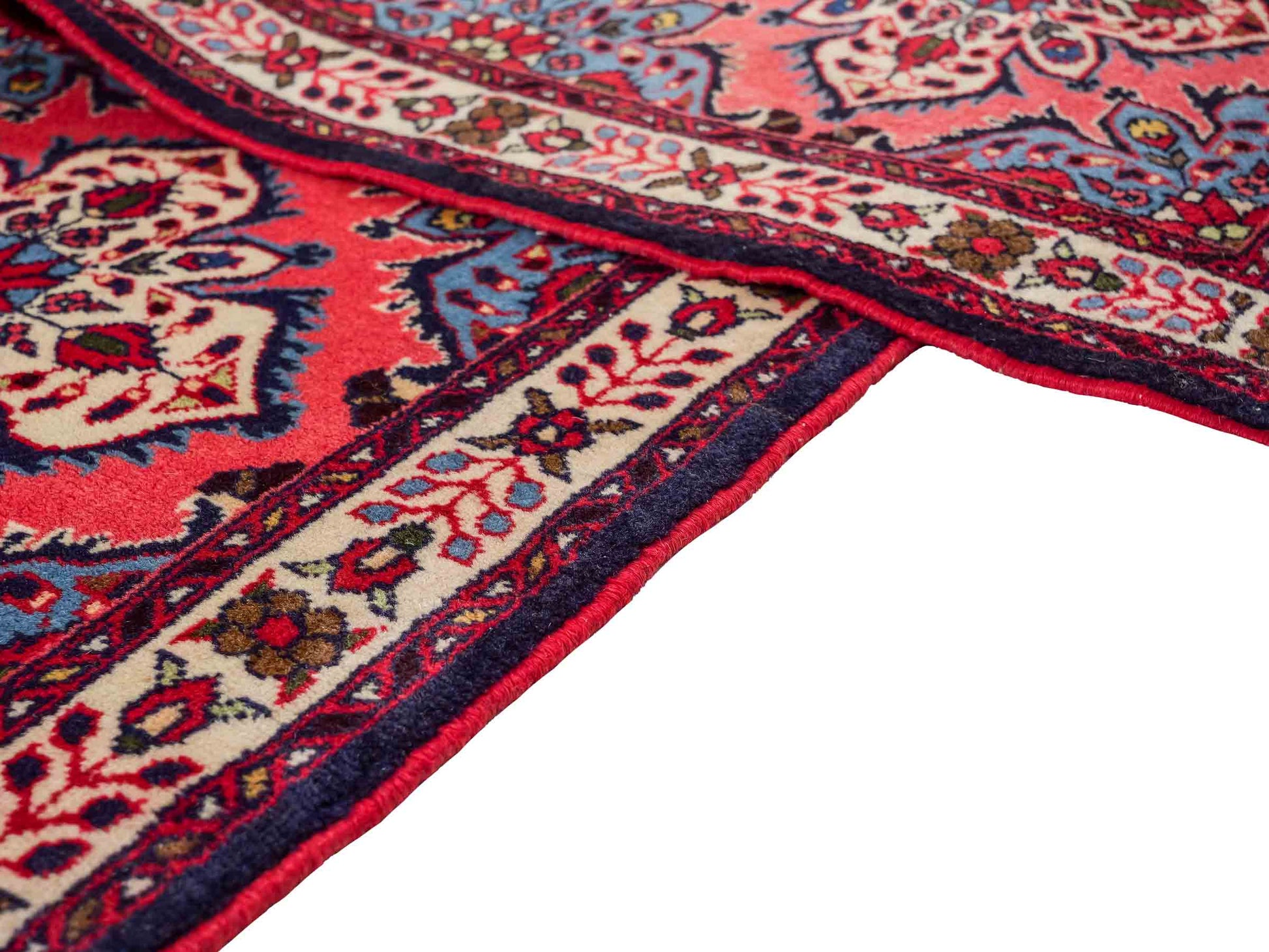 Feiner, handgeknüpfter persischer Hamedan Dorfteppich aus Wolle von Khademi, rot, blau. 603 x 73 cm. Vertrieb durch JUPITER Intl.