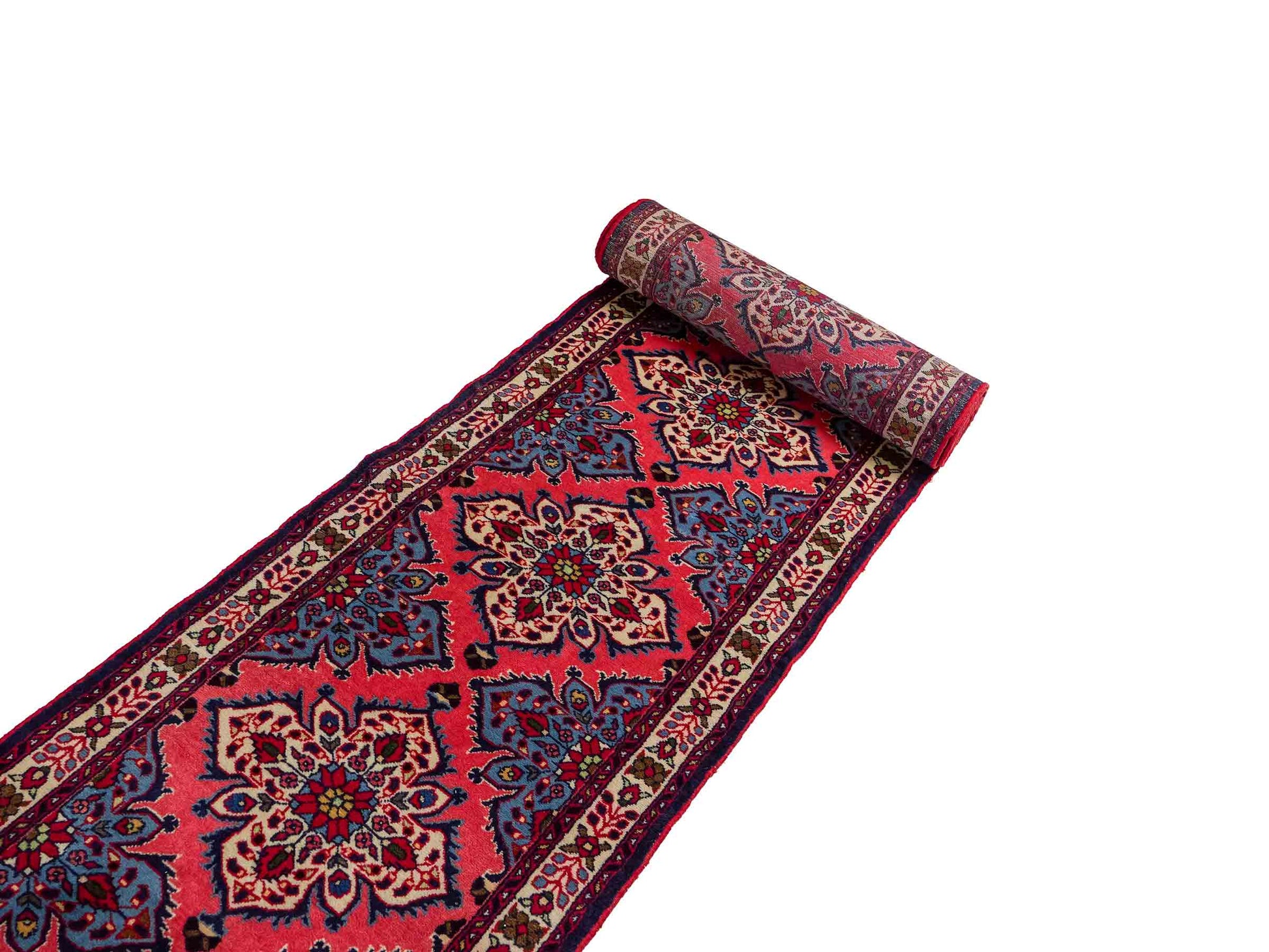 Feiner, handgeknüpfter persischer Hamedan Dorfteppich aus Wolle von Khademi, rot, blau. 603 x 73 cm. Vertrieb durch JUPITER Intl.