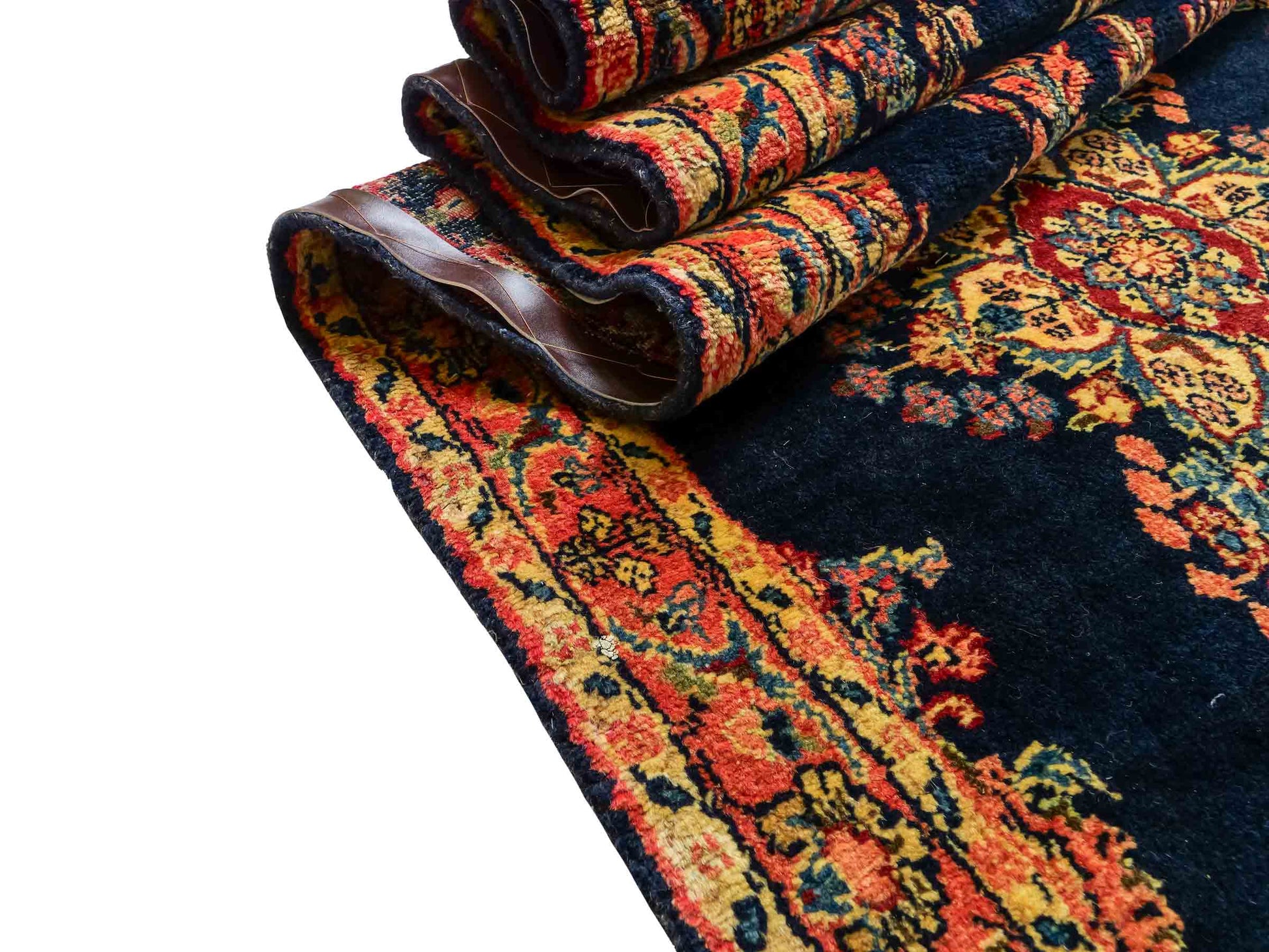 Feiner, handgeknüpfter, persischer Hamedan Dorfteppich aus Wolle von Khademi. Farbe: Blau. 369 x 108 cm. Vertrieb durch JUPITER Intl.