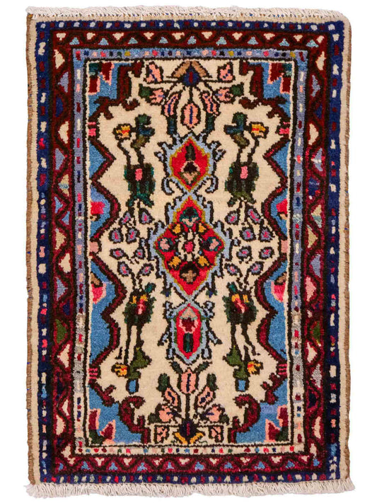 Handgeknüpfter, persischer Hamedan Dorfteppich aus Wolle von Khademi. Größe: 73 x 53 cm. Farbe: Cremeweiß, blau, rot. Verkauf durch JUPITER Intl.