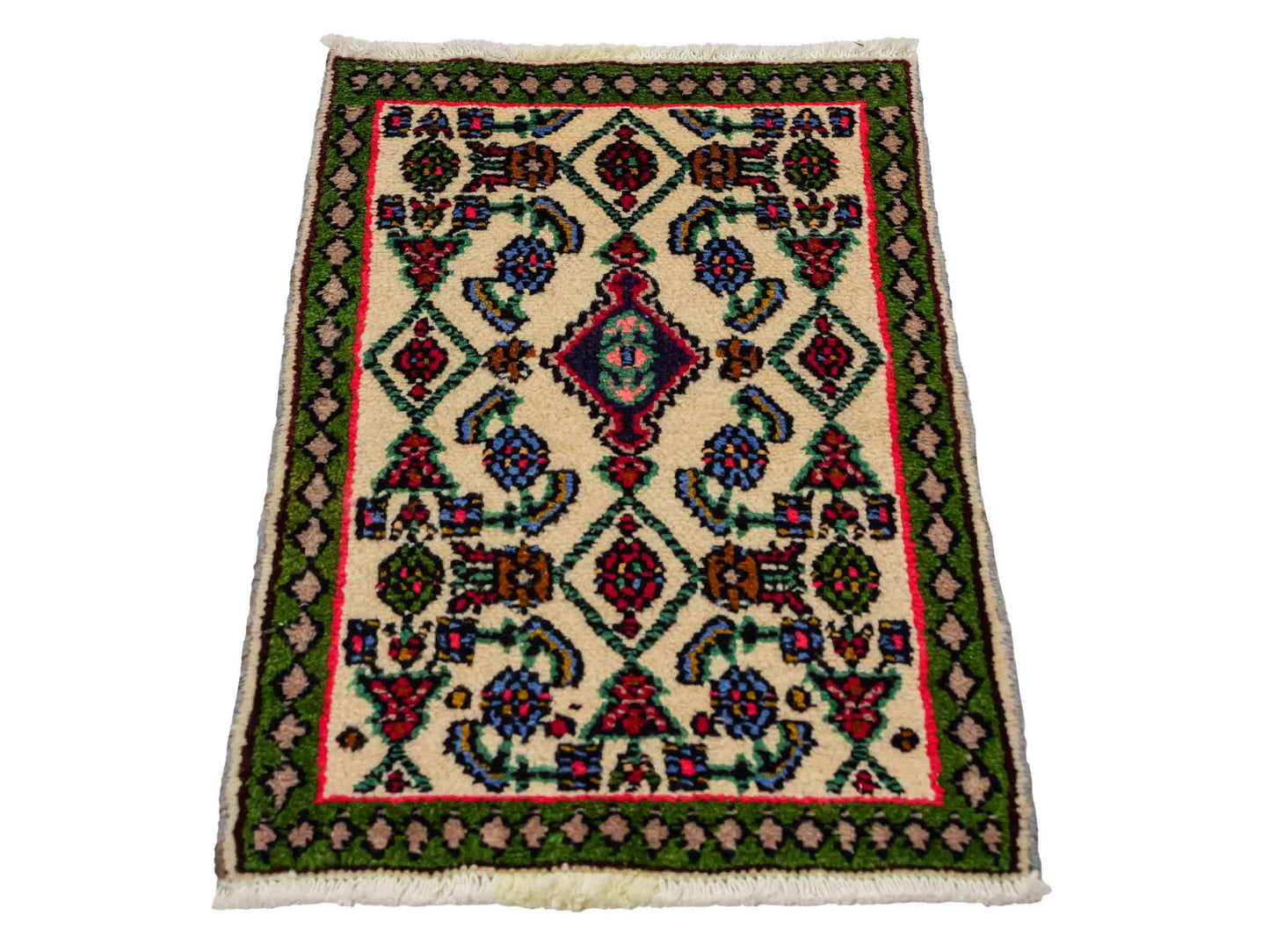 Handgeknüpfter, persischer Hamedan Dorfteppich aus Wolle von Khademi. Größe: 80 x 52 cm. Farbe: Cremeweiß, grün. Verkauf durch JUPITER Intl.