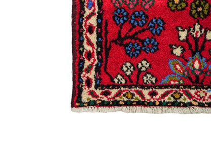Handgeknüpfter, persischer Hamedan Dorfteppich aus Wolle von Khademi. Größe: 80 x 60 cm. Farbe: Rot. Verkauf durch JUPITER Intl.