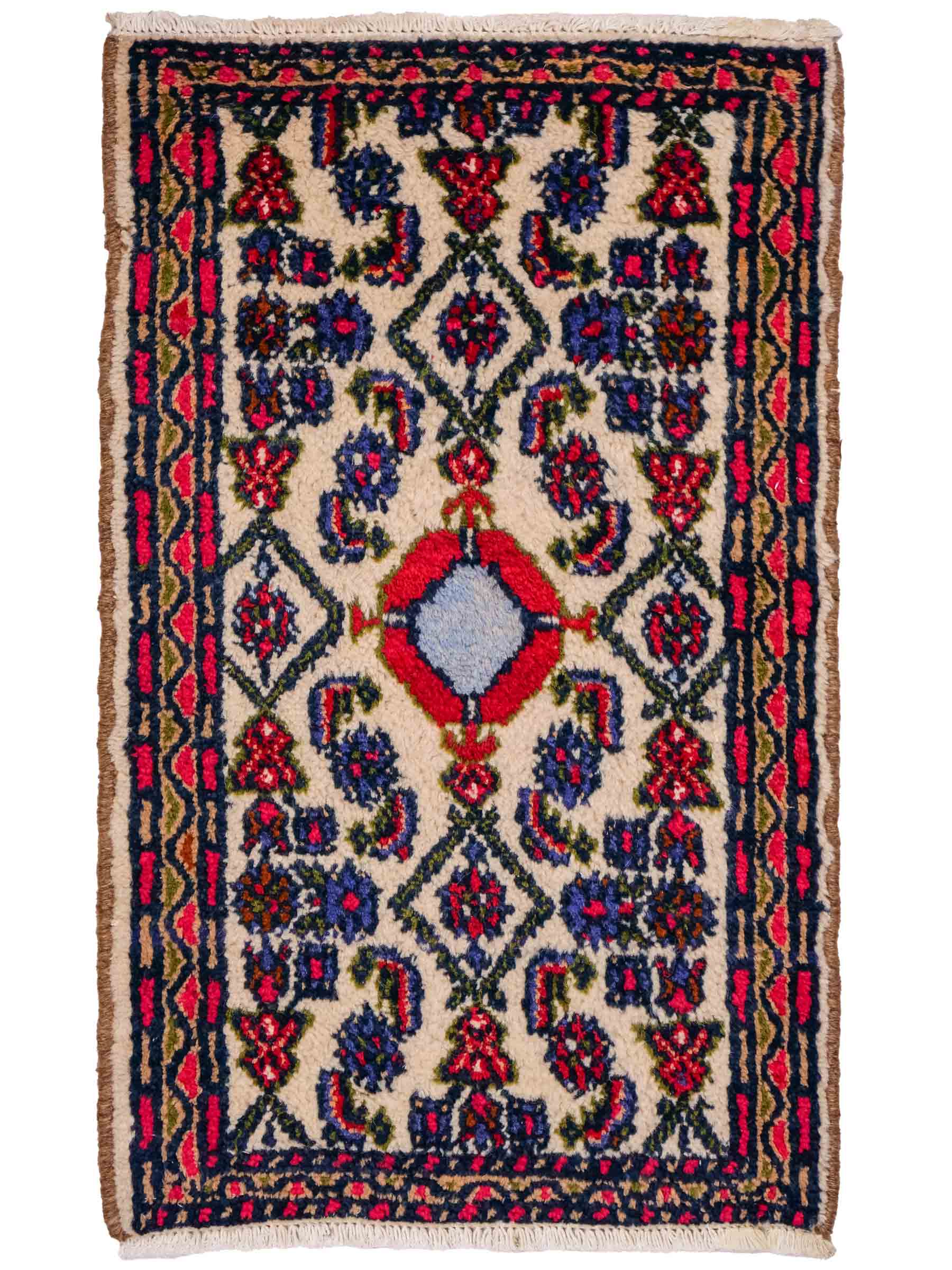 Handgeknüpfter, persischer Hamedan Dorfteppich aus Wolle von Khademi. Größe: 85 x 53 cm. Farbe: Cremeweiß. Verkauf durch JUPITER Intl.