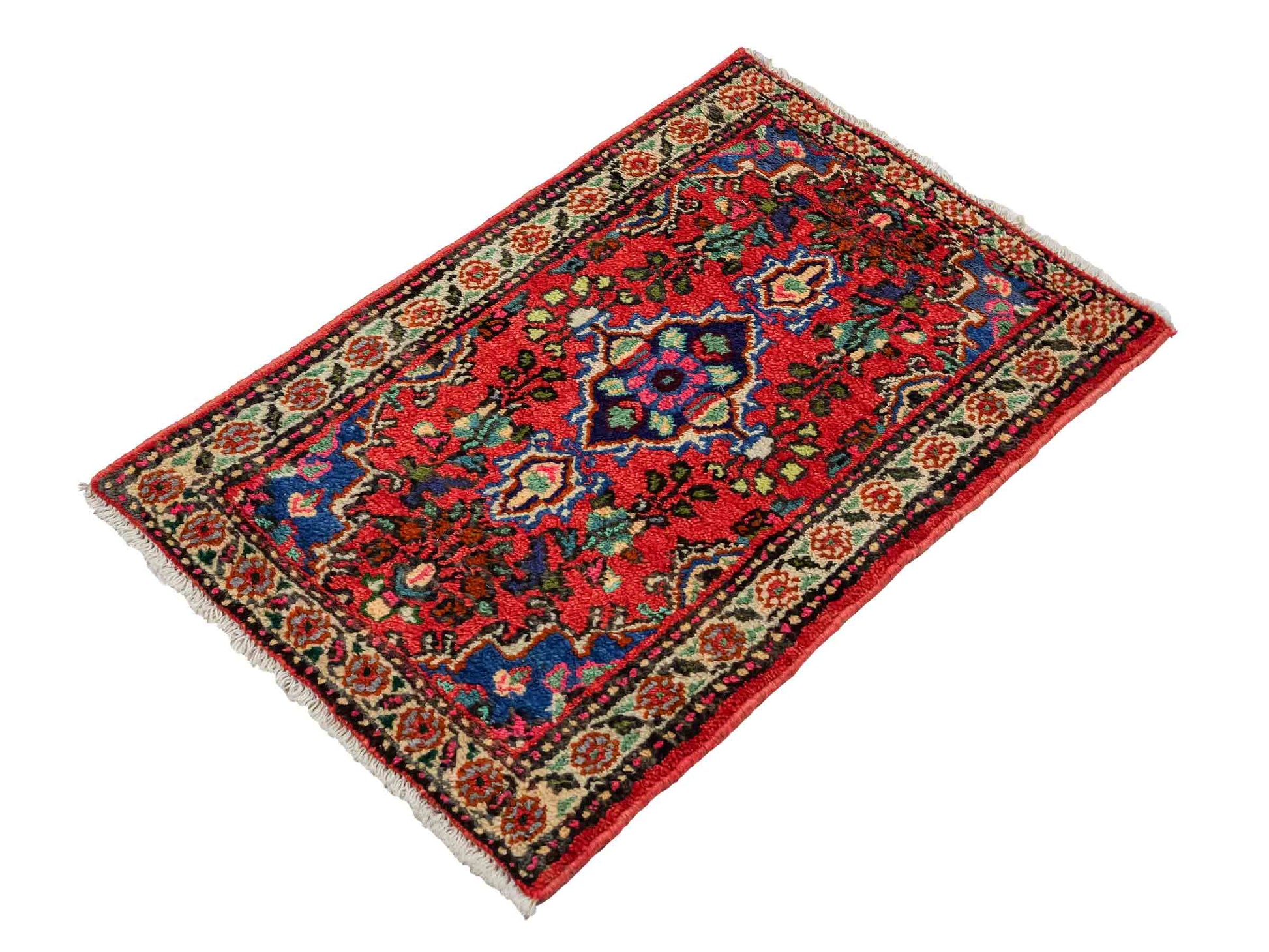 Handgeknüpfter, persischer Hamedan Dorfteppich aus Wolle von Khademi. Größe: 86 x 55 cm. Farbe: Rot. Verkauf durch JUPITER Intl.