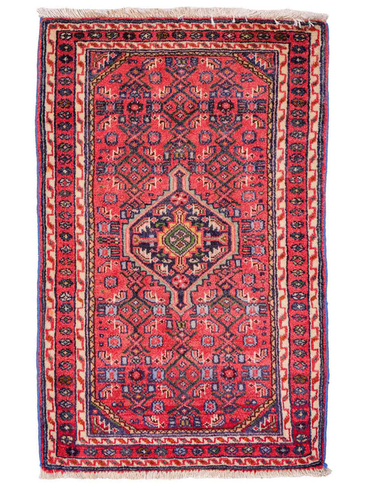 Handgeknüpfter, persischer Hamedan Dorfteppich aus Wolle von Khademi. Größe: 91 x 64 cm. Farbe: Rot. Verkauf durch JUPITER Intl.