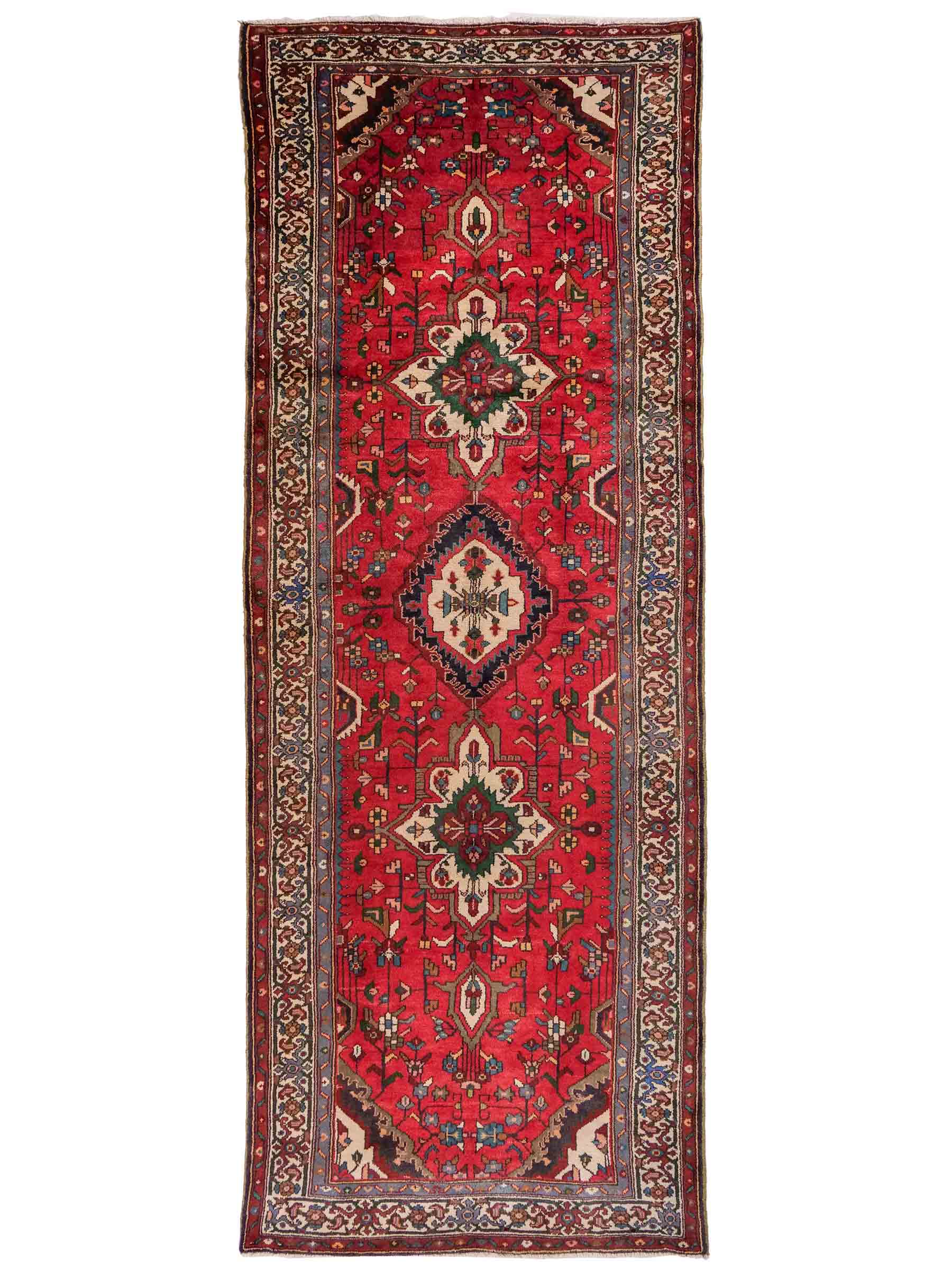 Feiner, handgeknüpfter, persischer Hosseinabad/Hamedan Dorfteppich aus Wolle von Khademi. Farbe: Rot. 339 x 113 cm. Vertrieb durch JUPITER Intl.