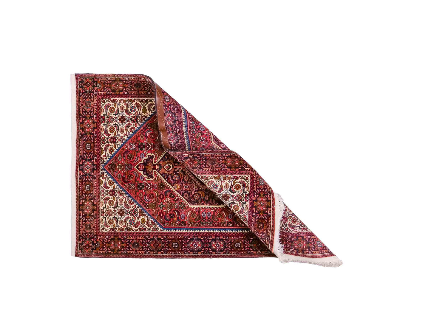 Handgeknüpfter Gholtogh Dorfteppich von Khademi aus Wolle, rot, creme. Feiner, kurdischer Nomadenteppich mit geometrischem Medaillon. Orientteppich, von Hand geknüpft in Iran. Größe: 147 cm x 101 cm. Teppichnummer: SB3-1157 | Jupiter Intl.