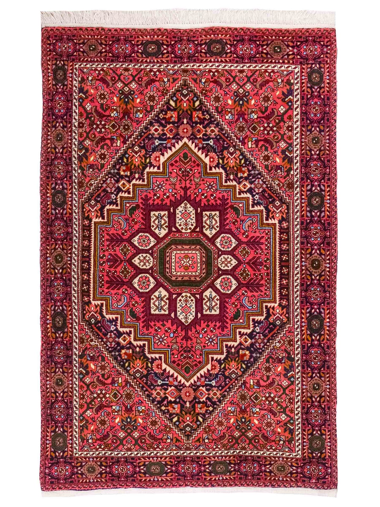 Handgeknüpfter Gholtogh Dorfteppich von Khademi aus Wolle, rot. Feiner, kurdischer Nomadenteppich mit geometrischem Medaillon. Orientteppich, von Hand geknüpft in Iran. Größe: 157 cm x 100 cm. Teppichnummer: SB3-1161 | Jupiter Intl.