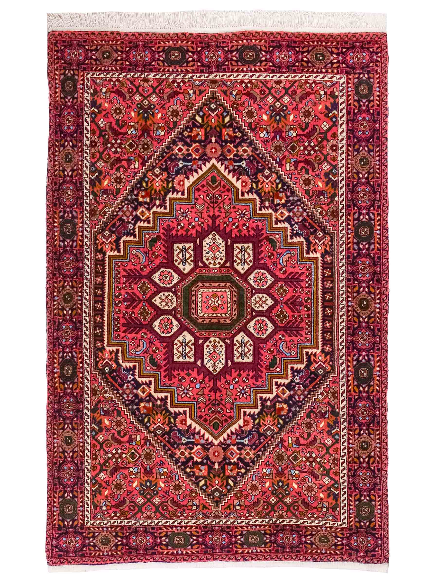 Handgeknüpfter Gholtogh Dorfteppich von Khademi aus Wolle, rot. Feiner, kurdischer Nomadenteppich mit geometrischem Medaillon. Orientteppich, von Hand geknüpft in Iran. Größe: 157 cm x 100 cm. Teppichnummer: SB3-1161 | Jupiter Intl.