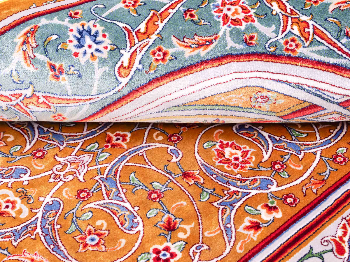 Ghom Gebetsteppich "Dua" 120 x 80 cm gewebt aus Bambusseide (Viskose), islamisches Design, Farbe: Gold-Grün. Teppichnummer: V98GD096M. Persian Luxury Collection by Khademi. Made in Iran / Persia – Vertrieb durch JUPITER Intl.
