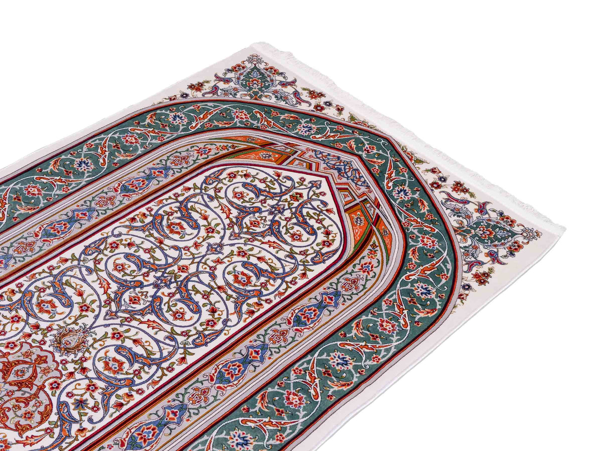 Ghom Gebetsteppich "Dua" 120 x 80 cm gewebt aus Bambusseide (Viskose), islamisches Design, Farbe: Cremeweiß-Grün. Teppichnummer: V98CR096M. Persian Luxury Collection by Khademi. Made in Iran / Persia – Vertrieb durch JUPITER Intl.