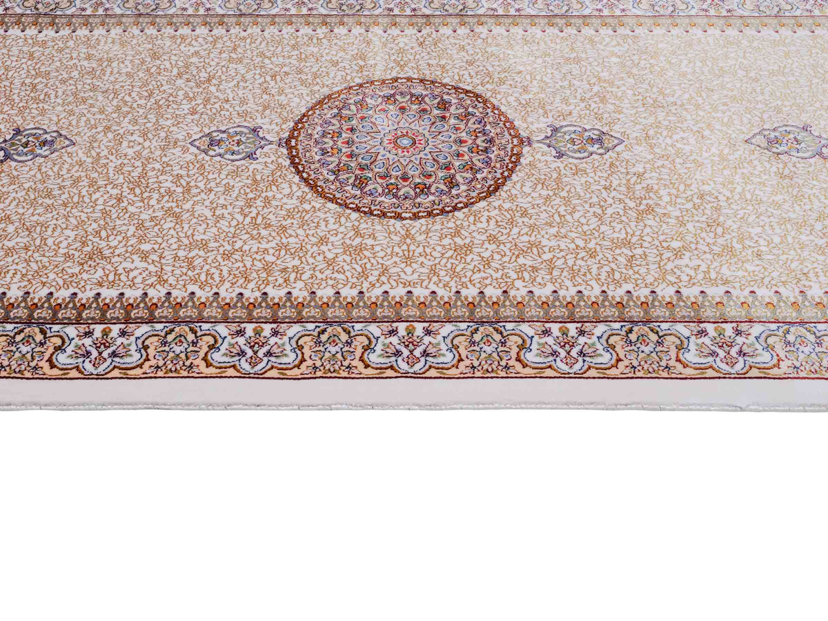 Ghom Läufer-Maschinenteppich "Fereydun" 150 x 50 cm aus pflanzlicher Seide (Viskose) mit Medaillon, Cremeweiß-Gold. Teppichnummer: V28CR075H. Persian Luxury Collection by Khademi. Made in Iran / Persia – Vertrieb durch JUPITER Intl.