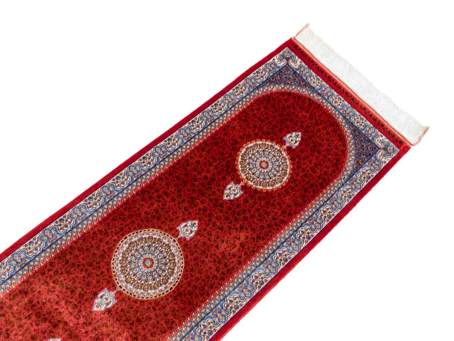 Ghom Läufer-Maschinenteppich "Fereydun" 150 x 50 cm aus pflanzlicher Seide (Viskose) mit Medaillon, Orange. Teppichnummer: V28BU075H. Persian Luxury Collection by Khademi. Made in Iran / Persia – Vertrieb durch JUPITER Intl.