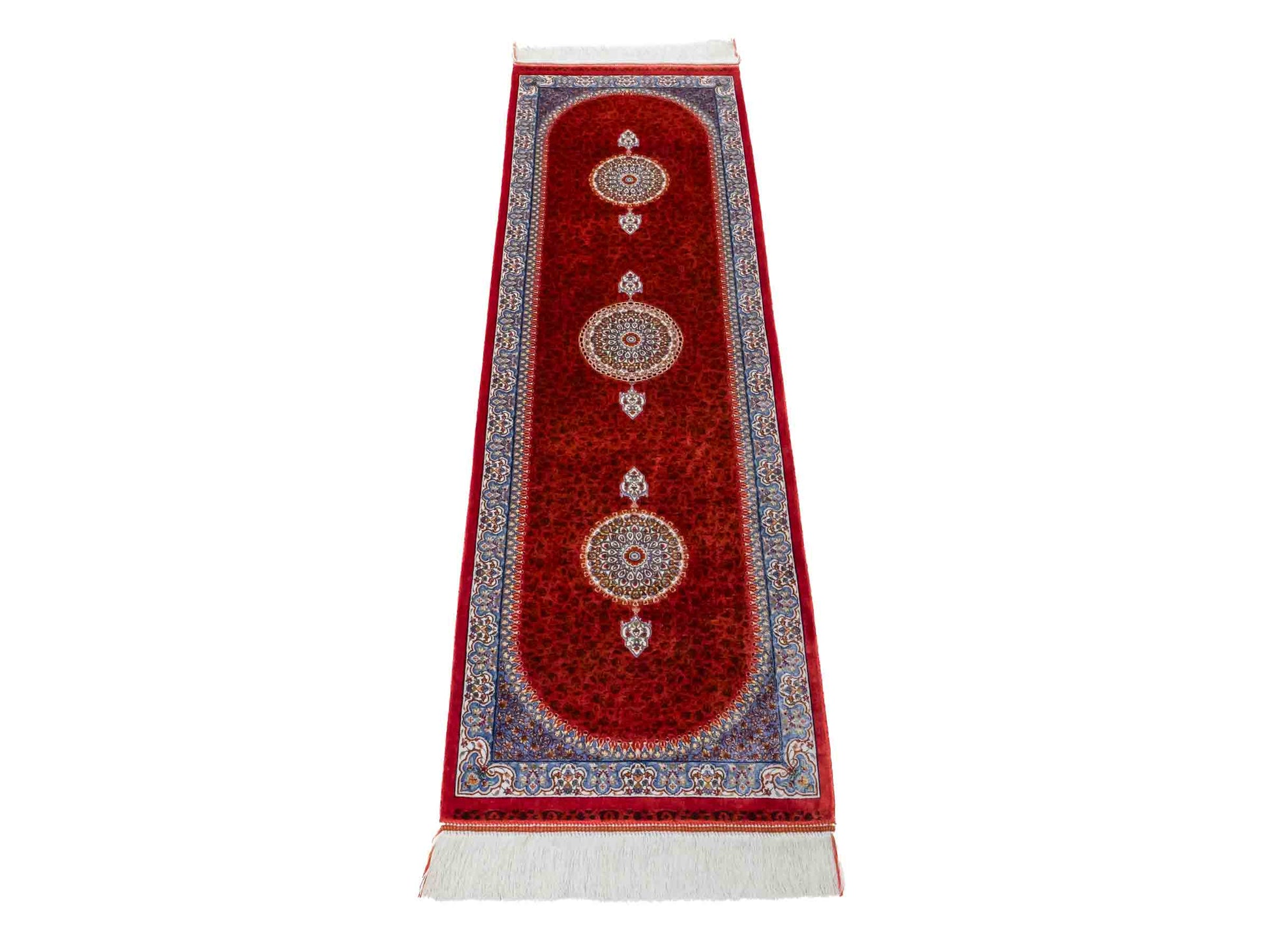 Ghom Läufer-Maschinenteppich "Fereydun" 150 x 50 cm aus pflanzlicher Seide (Viskose) mit Medaillon, Orange. Teppichnummer: V28BU075H. Persian Luxury Collection by Khademi. Made in Iran / Persia – Vertrieb durch JUPITER Intl.