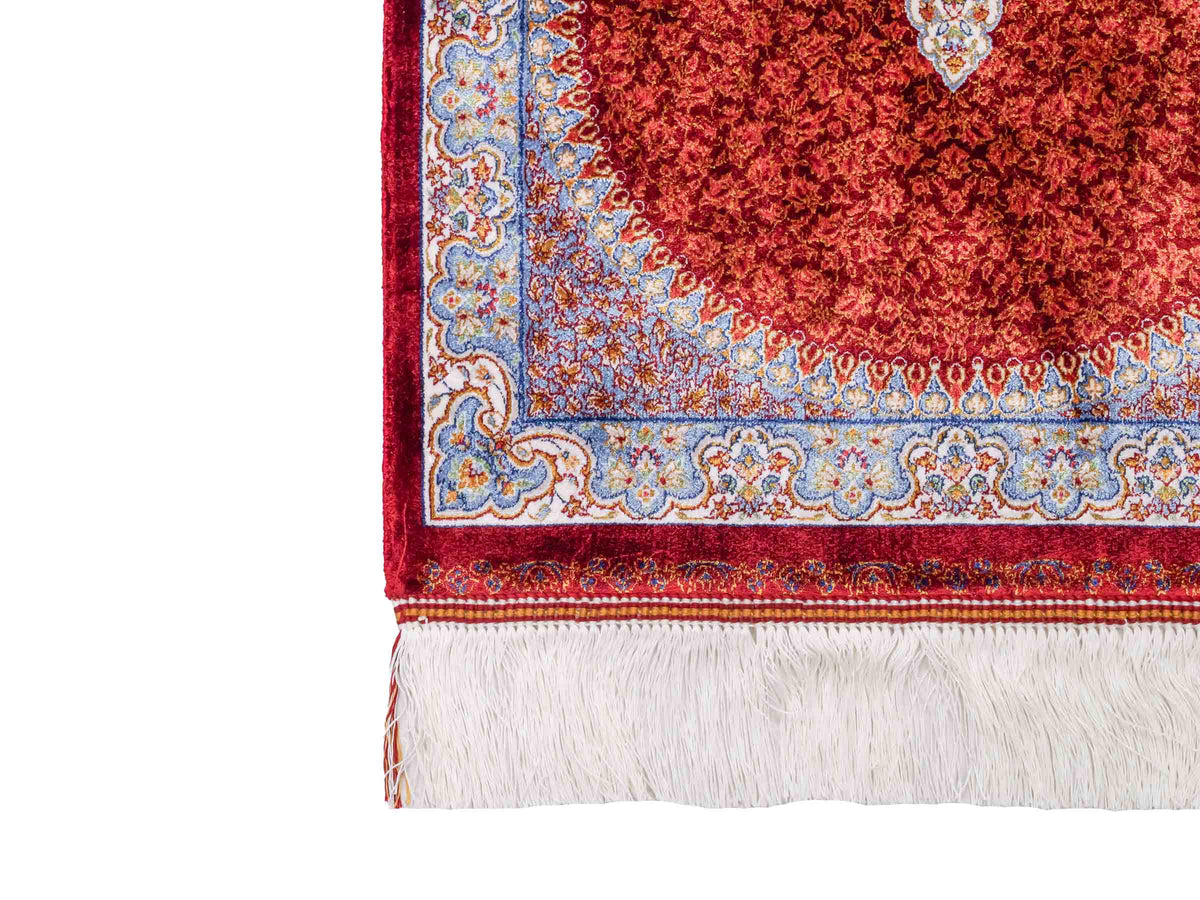 Ghom Läufer-Maschinenteppich "Fereydun" 150 x 50 cm aus pflanzlicher Seide (Viskose) mit Medaillon, Rot-Orange. Teppichnummer: V28RD075H. Persian Luxury Collection by Khademi. Made in Iran / Persia – Vertrieb durch JUPITER Intl.