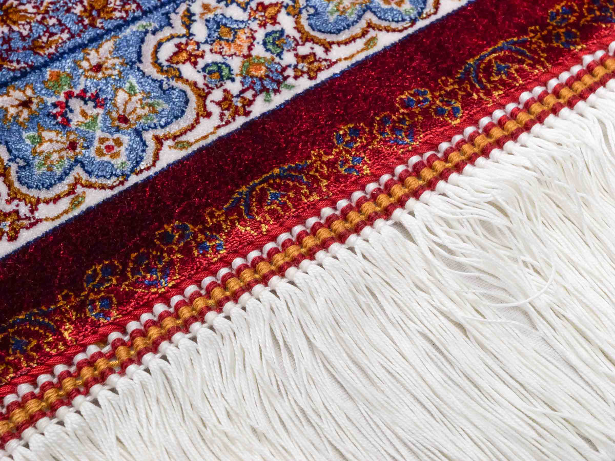 Ghom Läufer-Maschinenteppich "Fereydun" 150 x 50 cm aus pflanzlicher Seide (Viskose) mit Medaillon, Rot-Orange. Teppichnummer: V28RD075H. Persian Luxury Collection by Khademi. Made in Iran / Persia – Vertrieb durch JUPITER Intl.