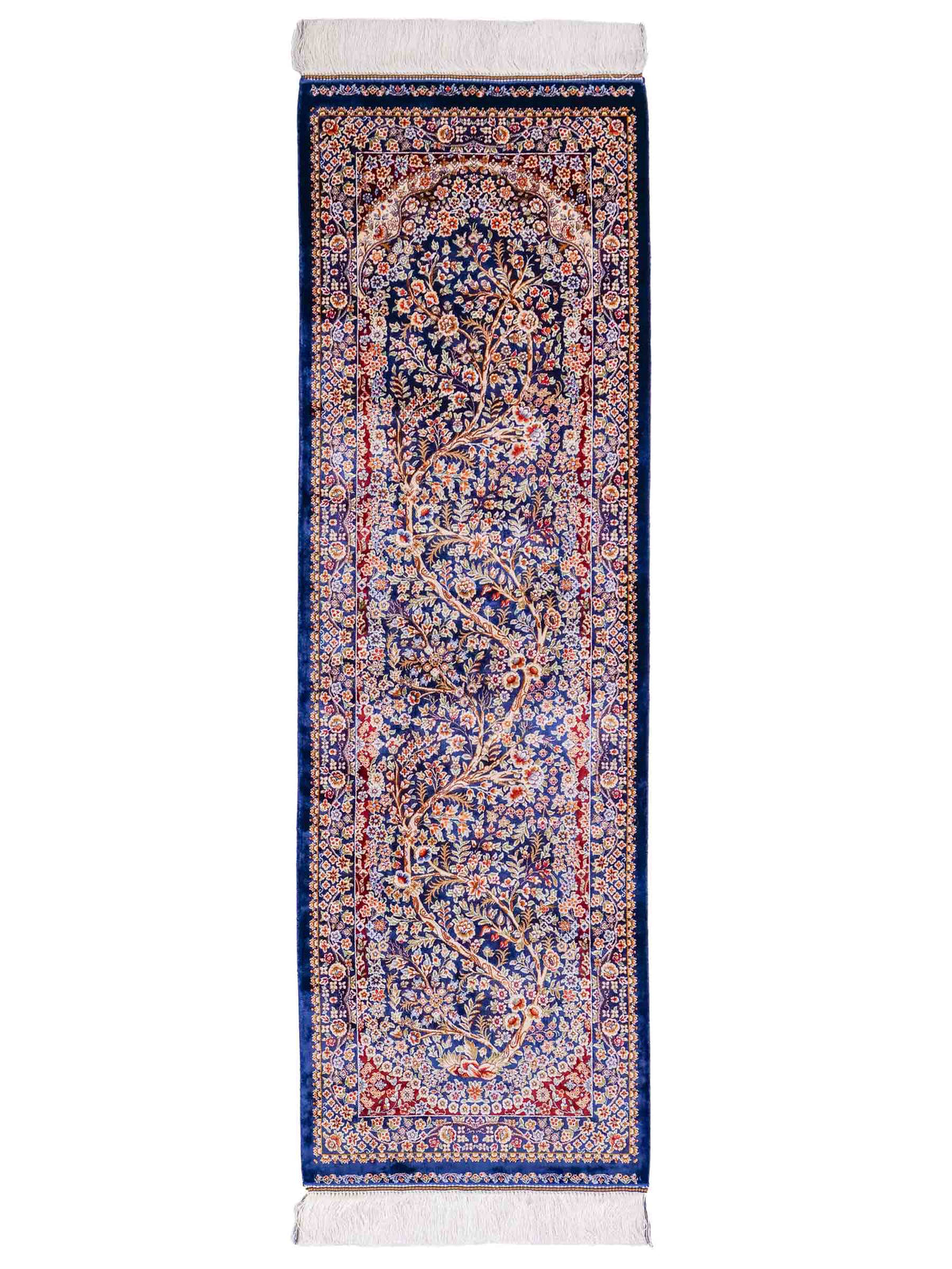Ghom Läufer-Maschinenteppich "Sam" 150 x 50 cm aus pflanzlicher Seide (Viskose) mit Lebensbaum, Marineblau. Teppichnummer: V75NY075H. Persian Luxury Collection by Khademi. Made in Iran / Persia – Vertrieb durch JUPITER Intl.
