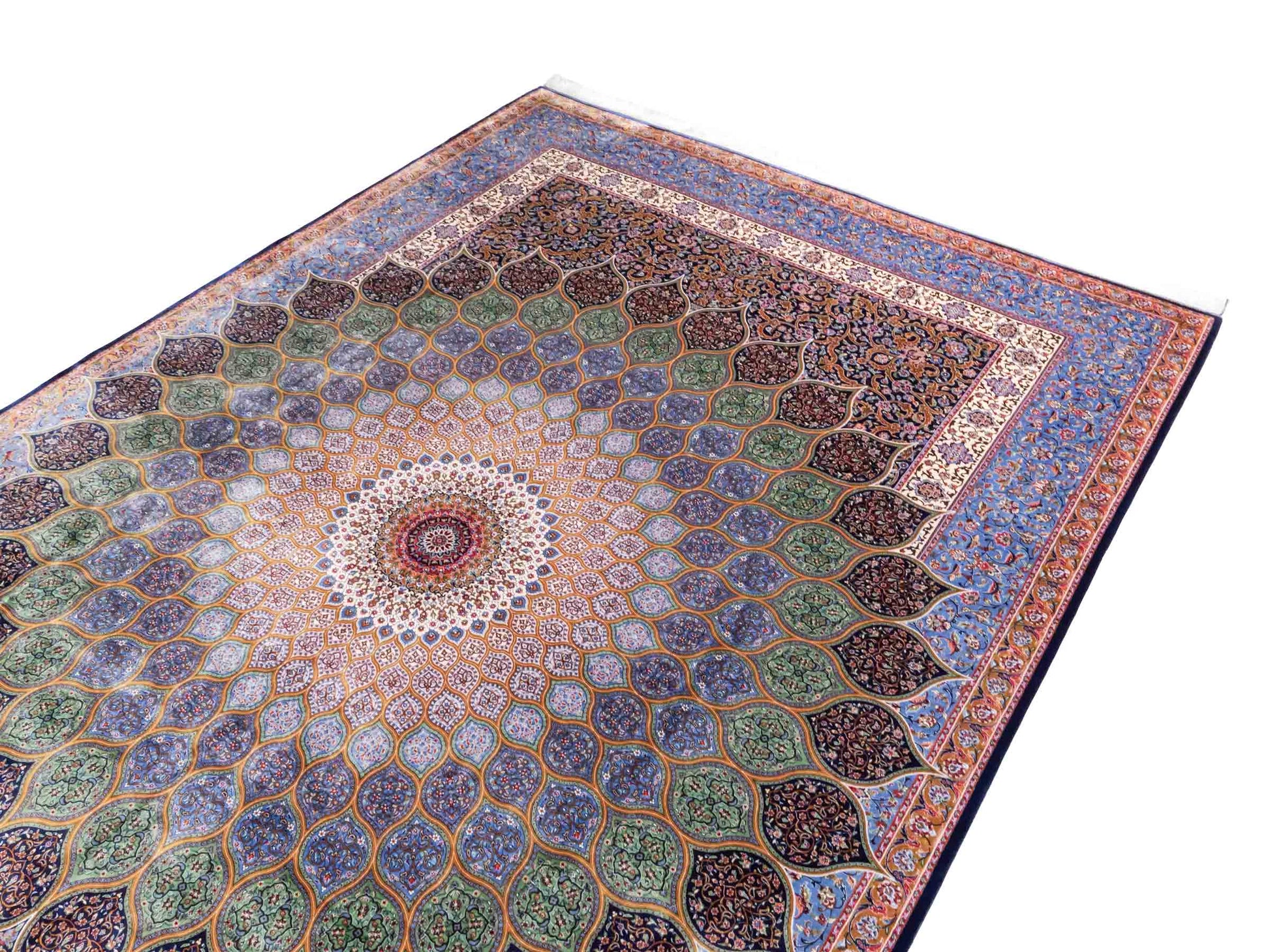 Ghom Maschinenteppich "Aban" 300 x 200 cm aus pflanzlicher Seide (Viskose) mit Gumbad-Medaillon, Marineblau. Teppichnummer: V1NY600H. Persian Luxury Collection by Khademi. Made in Iran / Persia – Vertrieb durch JUPITER Intl