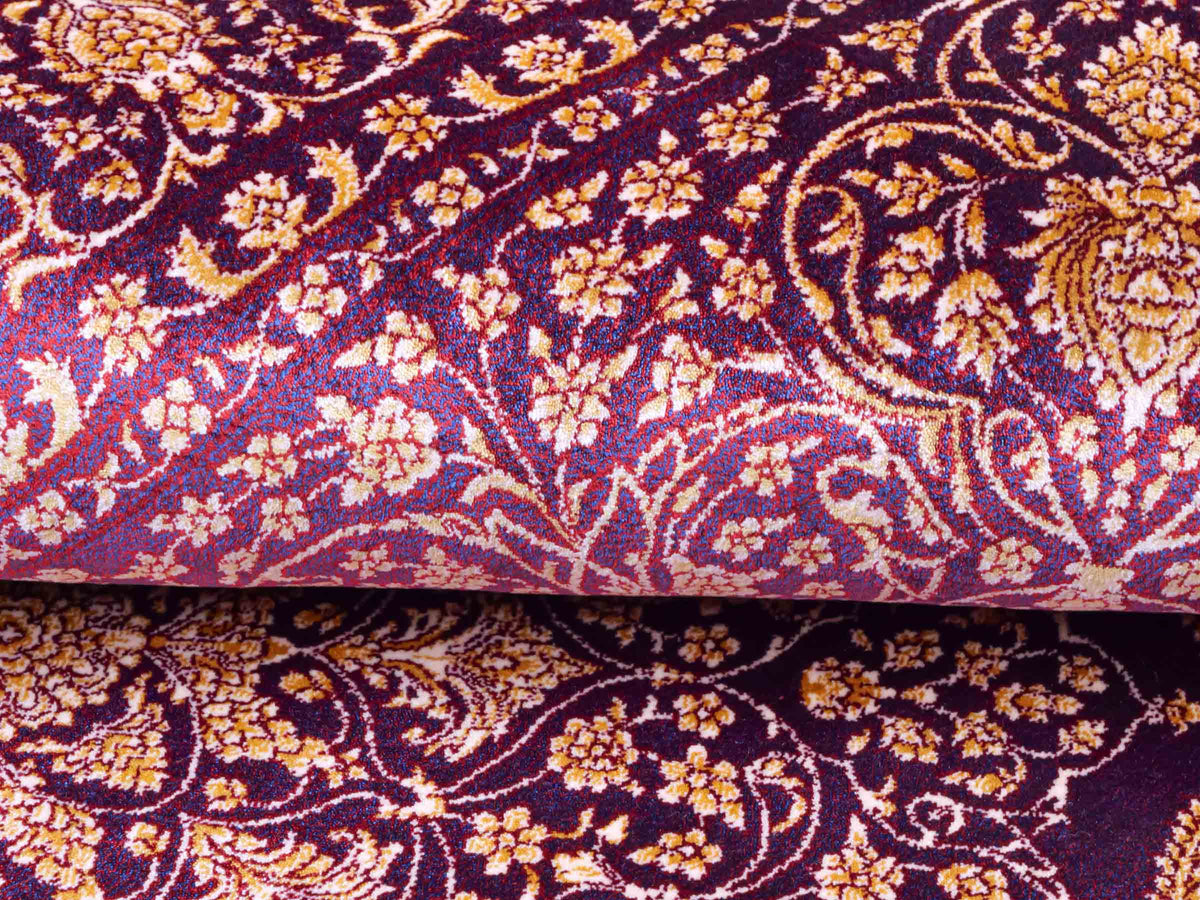 Ghom Maschinenteppich "Anahita" 120 x 80 cm aus pflanzlicher Seide (Viskose) mit Medaillon, Lila-Violett-Gold. Teppichnummer: V3AE096M. Persian Luxury Collection by Khademi. Made in Iran / Persia – Vertrieb durch JUPITER Intl.