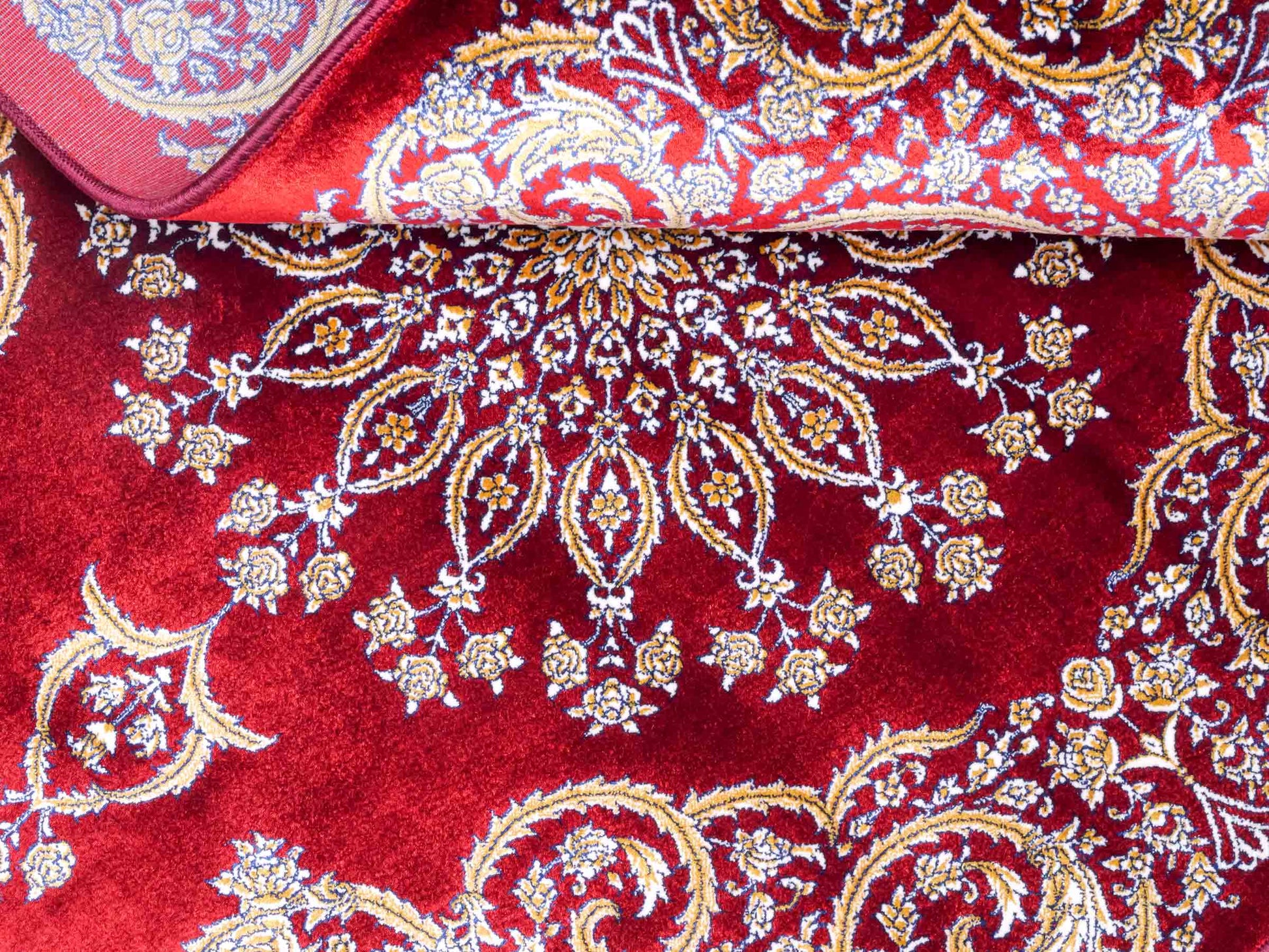Ghom Maschinenteppich "Arash" 90 x 60 cm aus pflanzlicher Seide (Viskose) mit Spiegel-Medaillon, Rot. Teppichnummer: V4RD054M. Persian Luxury Collection by Khademi. Made in Iran / Persia – Vertrieb durch JUPITER Intl.
