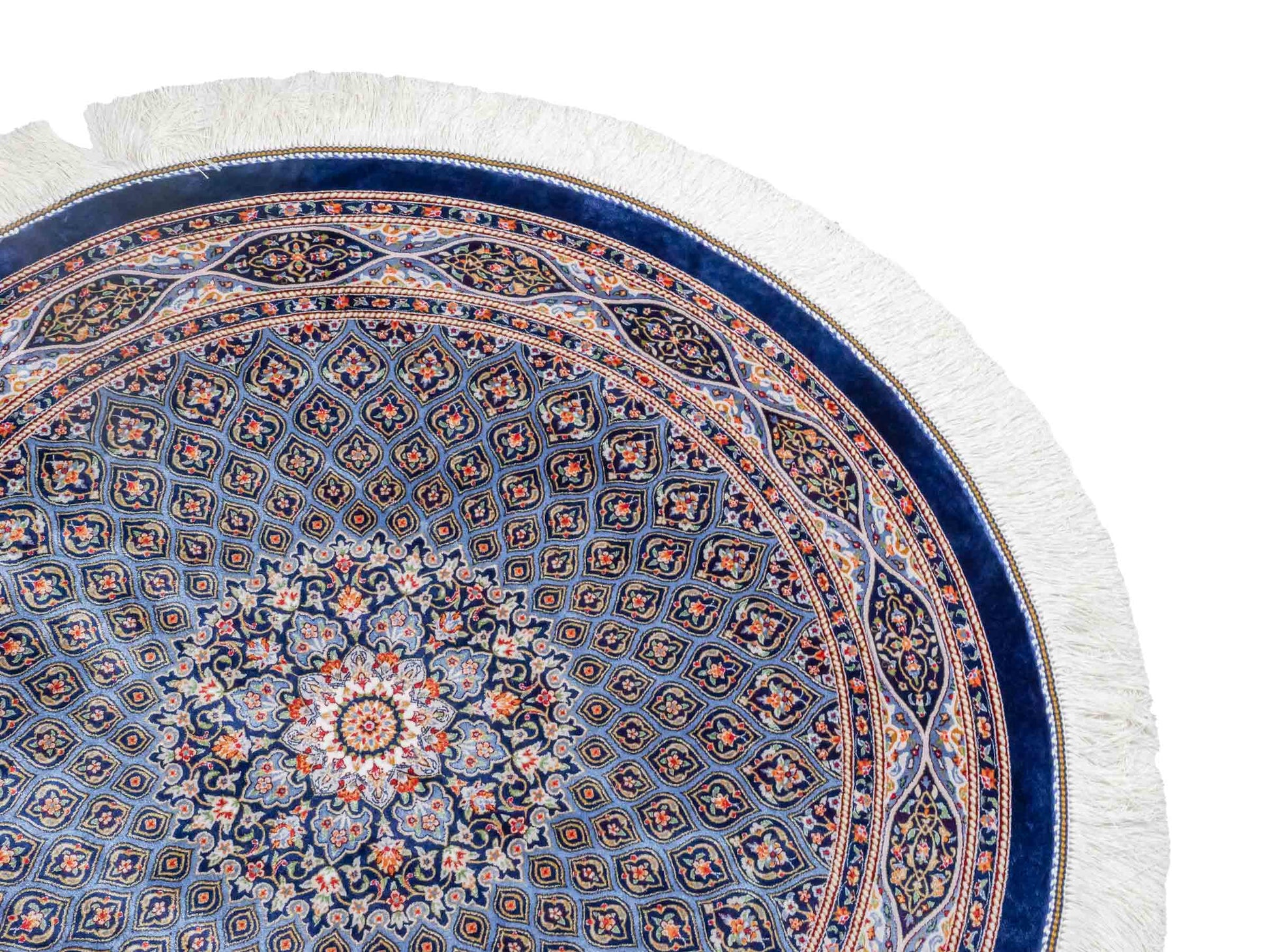Runder Ghom Maschinenteppich "Ardashir" 100 x 100 cm aus pflanzlicher Seide (Viskose) mit Gumbad-Medaillon, Marineblau. Teppichnummer: V5NY100H. Persian Luxury Collection by Khademi. Made in Iran / Persia – Vertrieb durch JUPITER Intl.